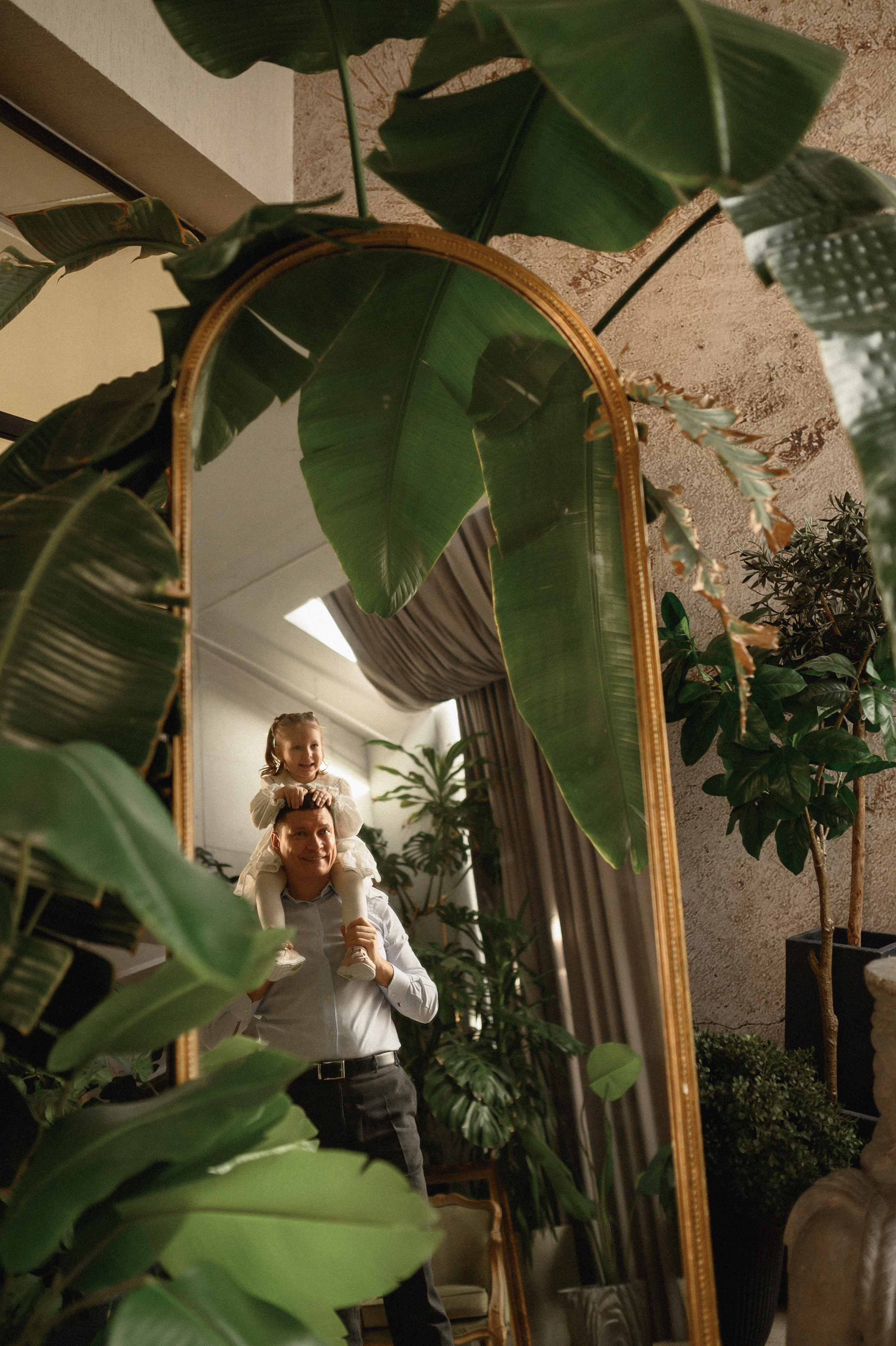 Андрей, Оля и Таисия в студии Пространство. Семейный и свадебный lifestyle-фотограф в Москве Мария Петрова