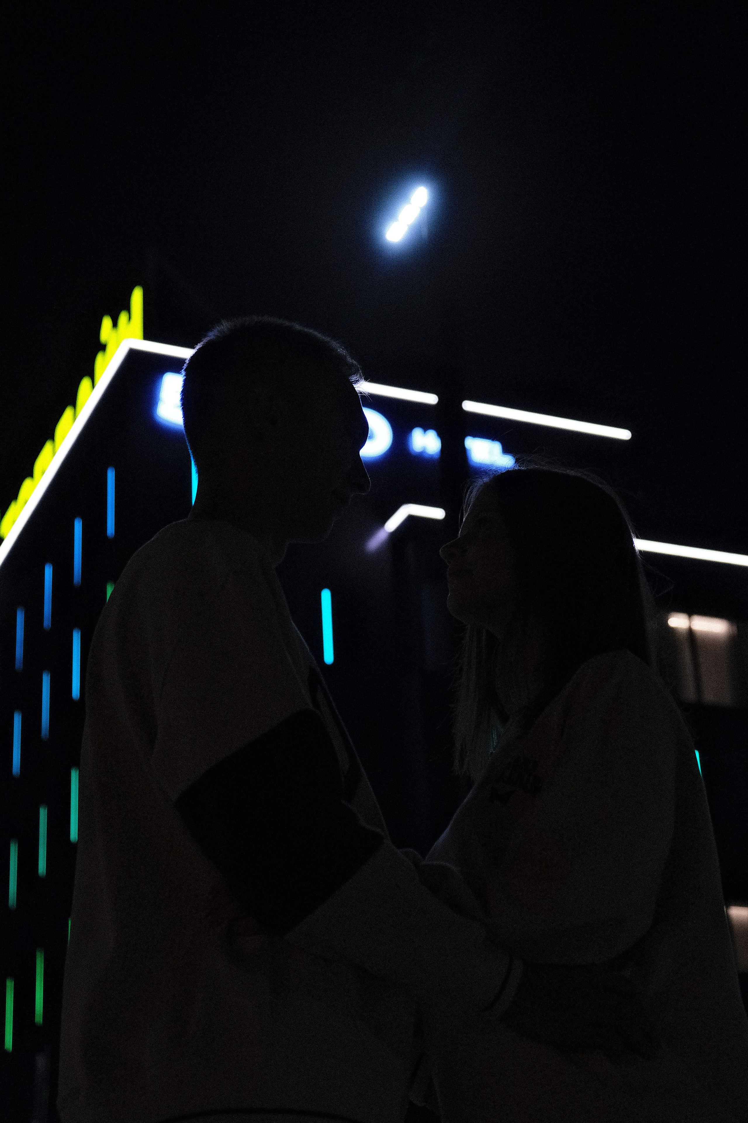 Прогулочная для Лизы и Славы. Фотограф и видеограф в Омск/Москва Сащенко Лера