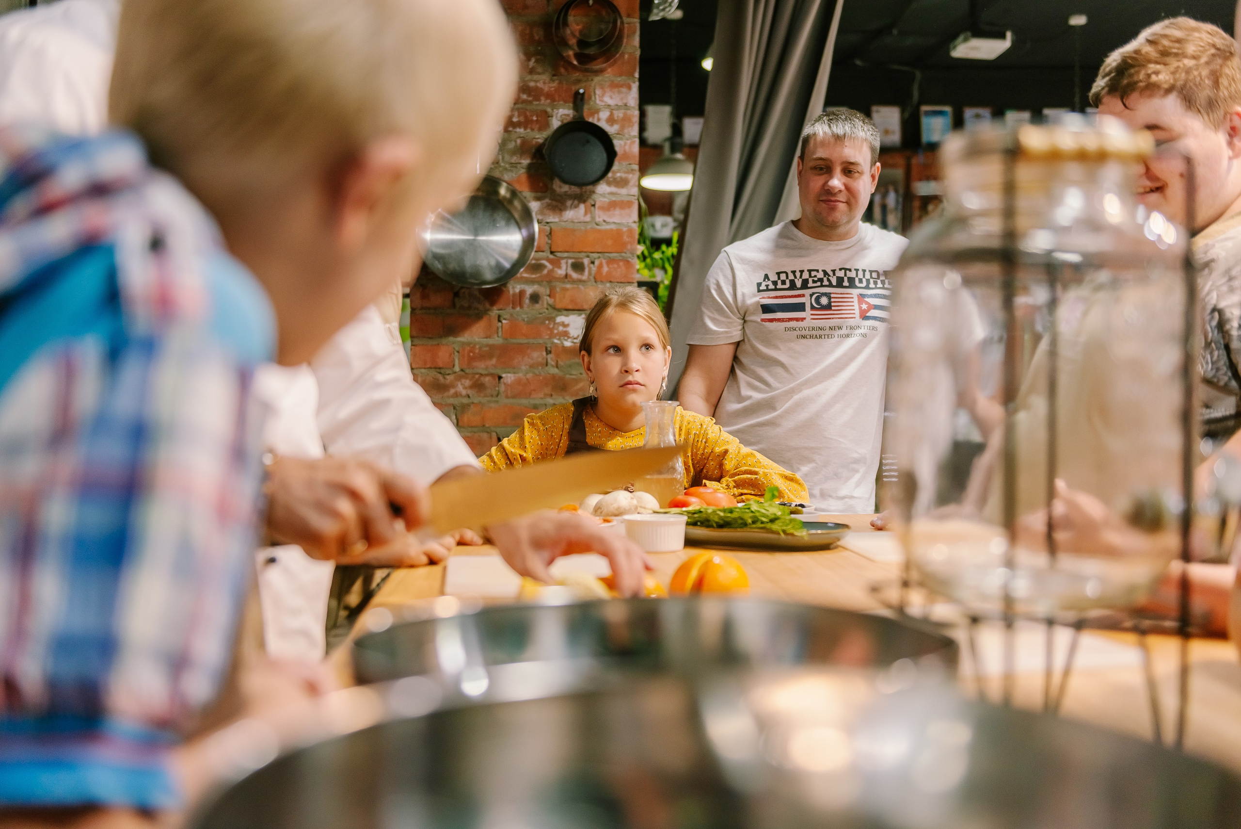 Инклюзивная кухня добра в Артишок 30. 07.35. Детский фотограф, семейный фотограф и репортажи в Кемерово