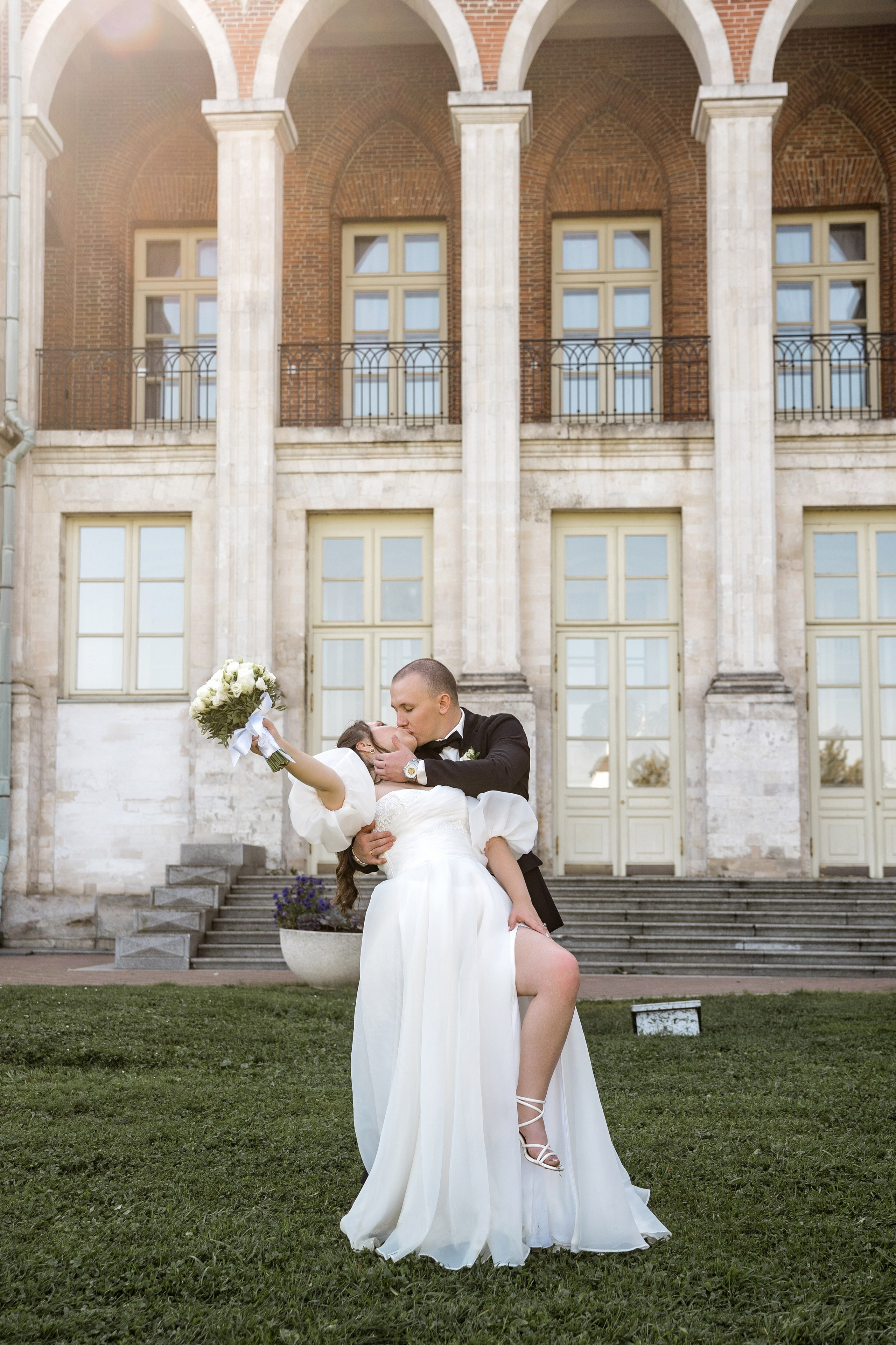 Елизавета и Артем. ЗАГС и прогулка. Фотограф и видеограф в Москве и Московской области Мария Вишня