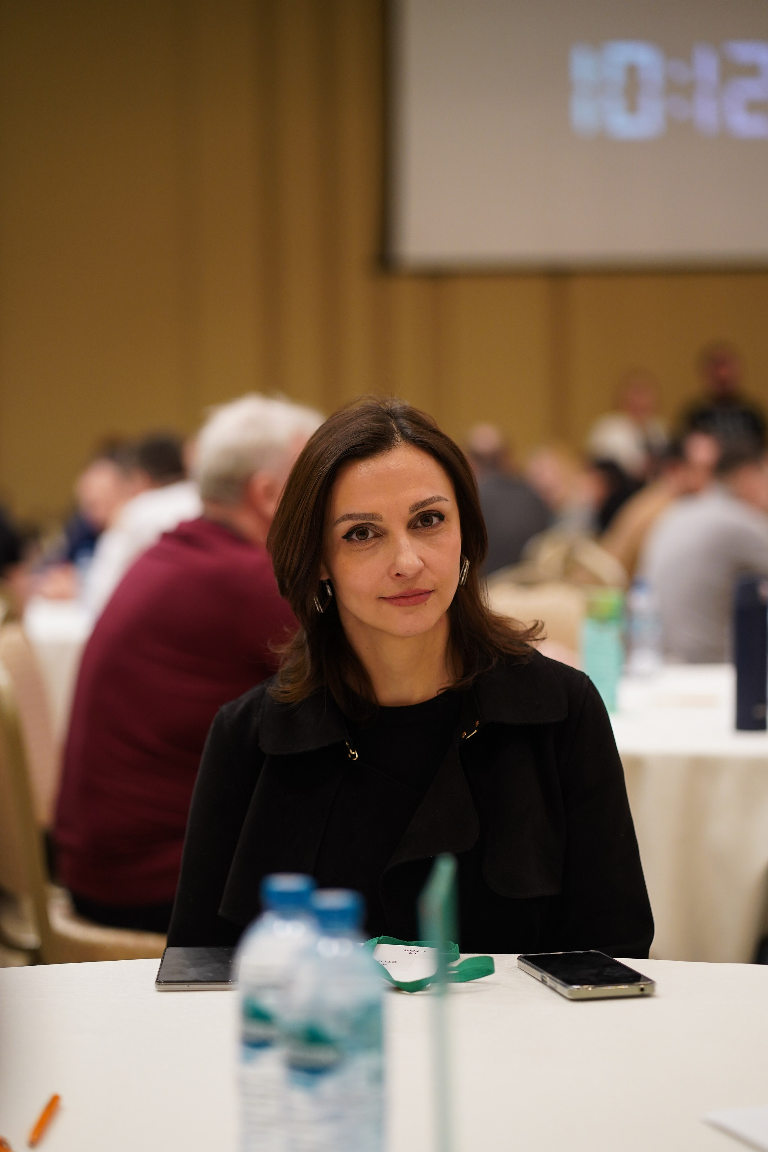 Малоэтажная страна конференция. Фотограф