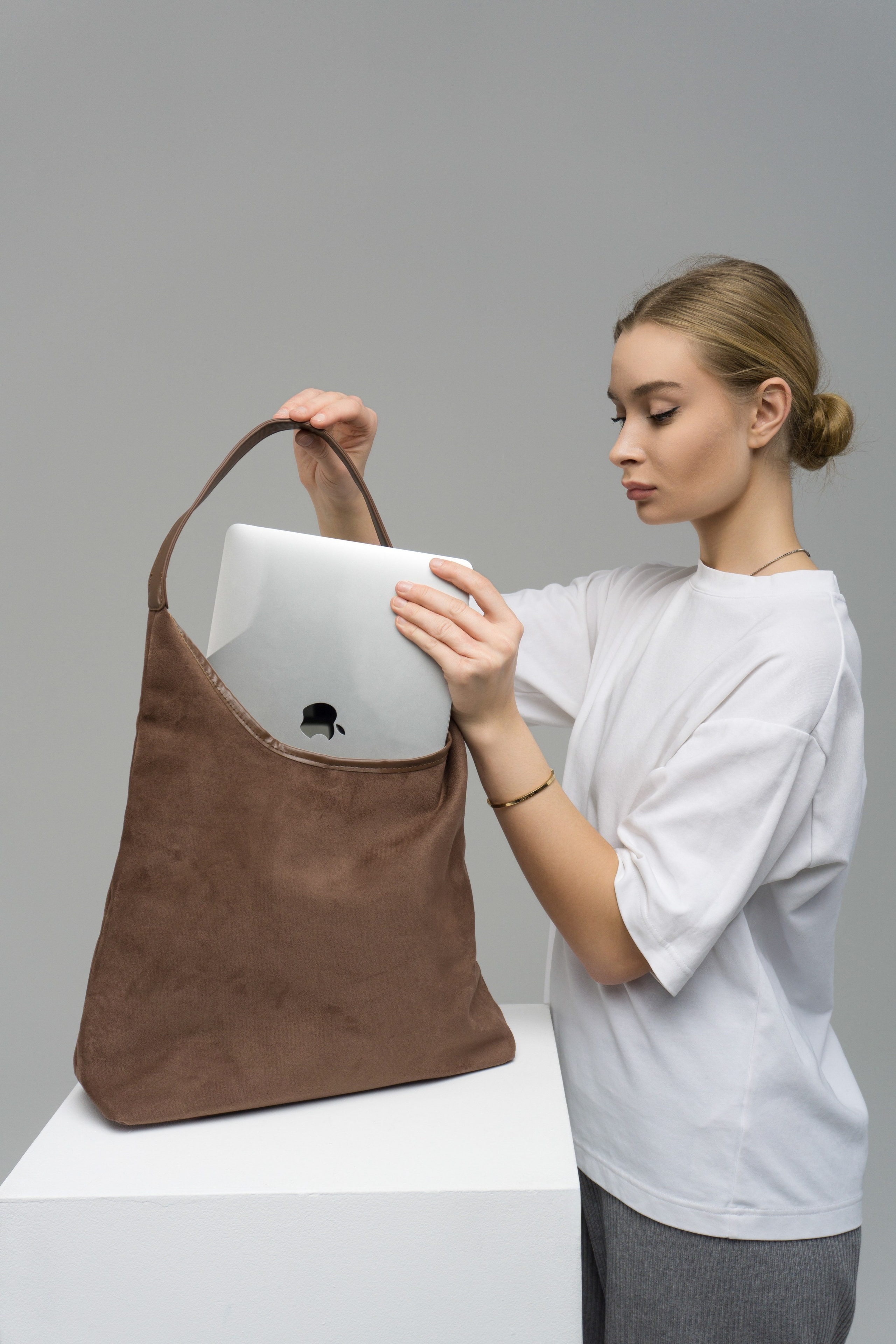 Сумки. Фотограф