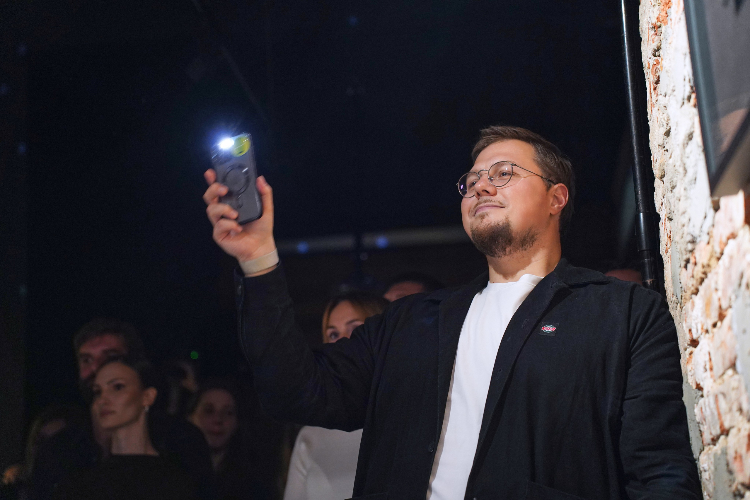 Концерт кавер группы. Фотограф