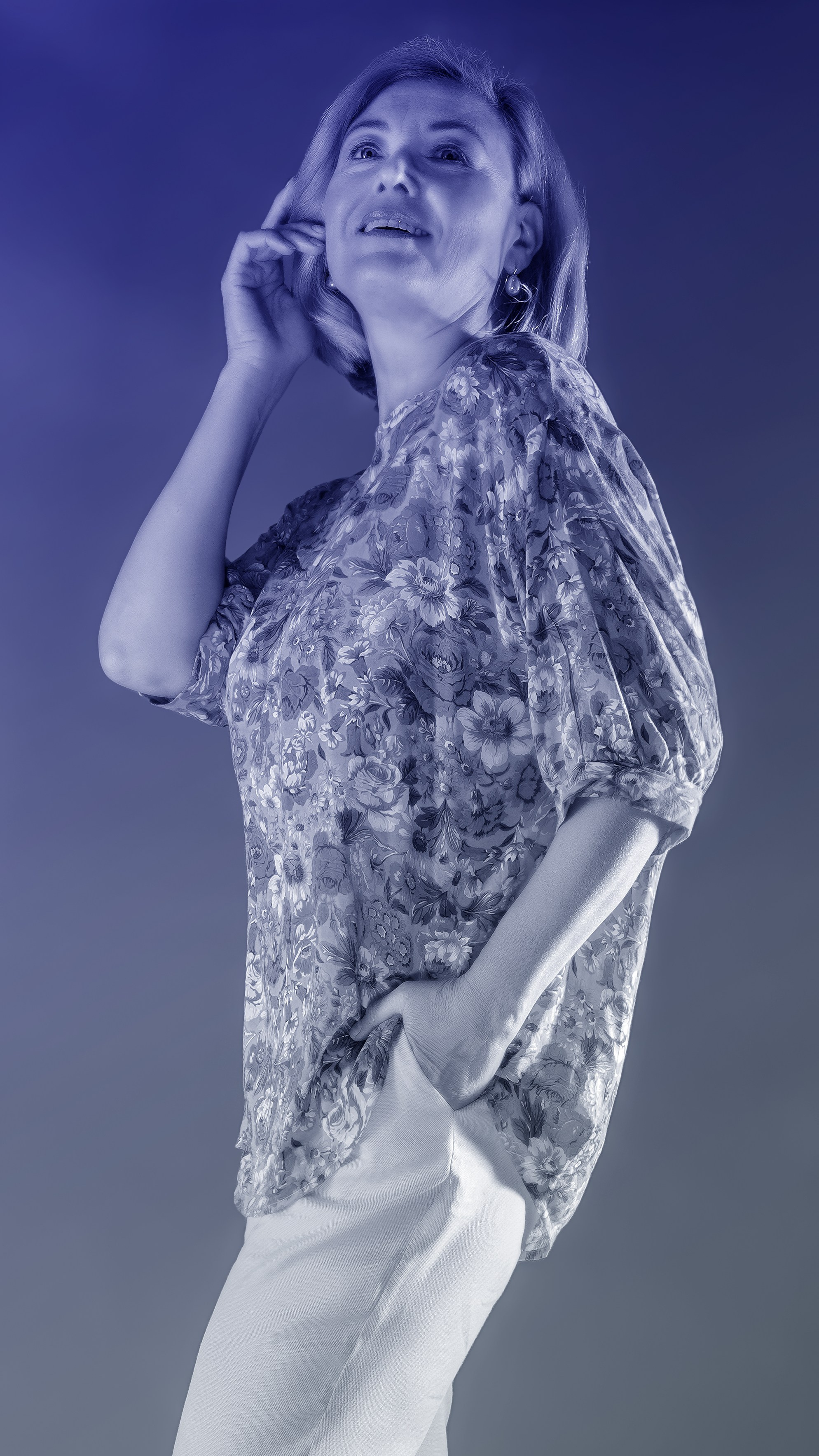 Света. Я  фотограф. Работаю в городе Москва,