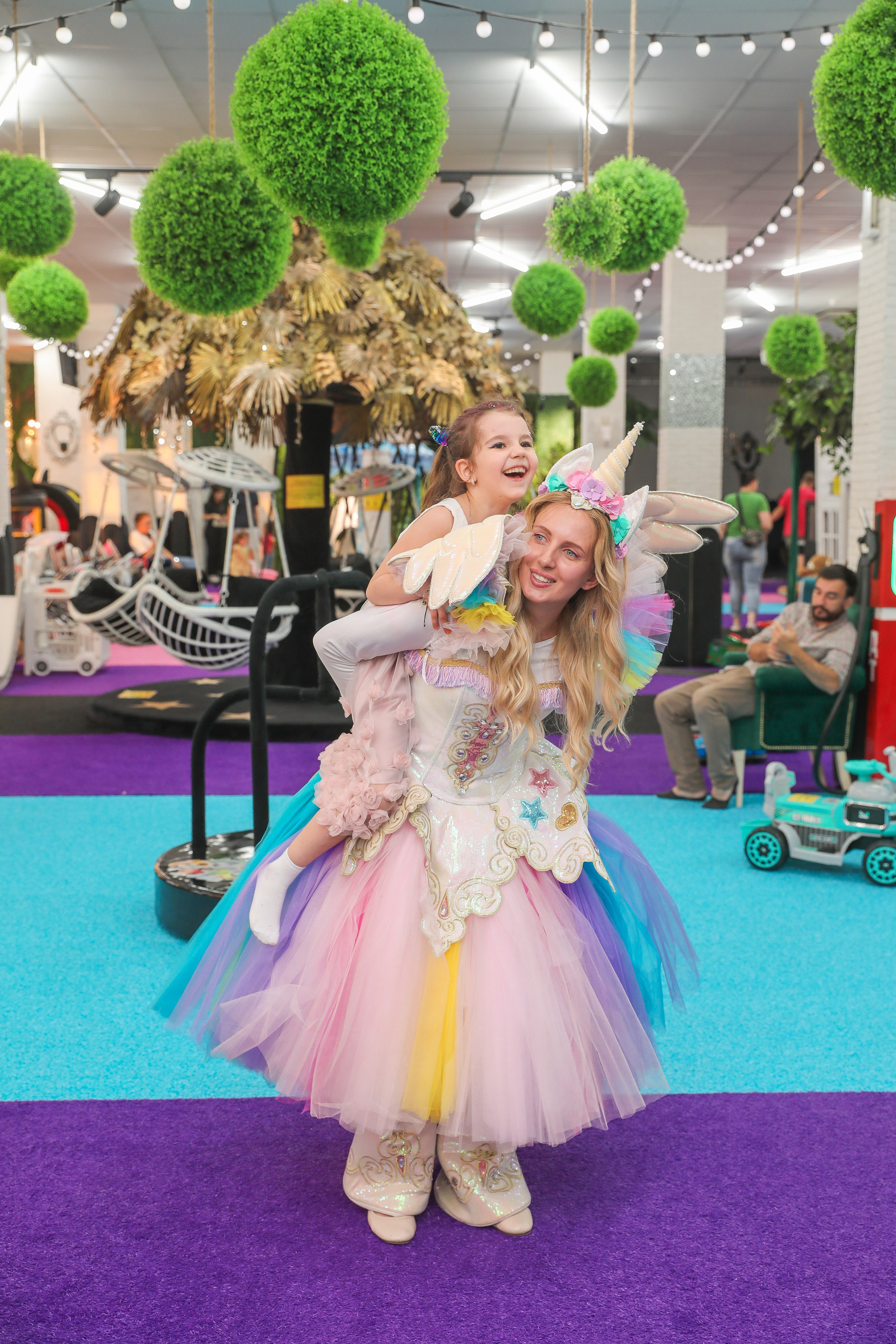 ДЕТСКИЕ МЕРОПРИЯТИЯ. Photographer Viktoriya Markushina «My world throug»