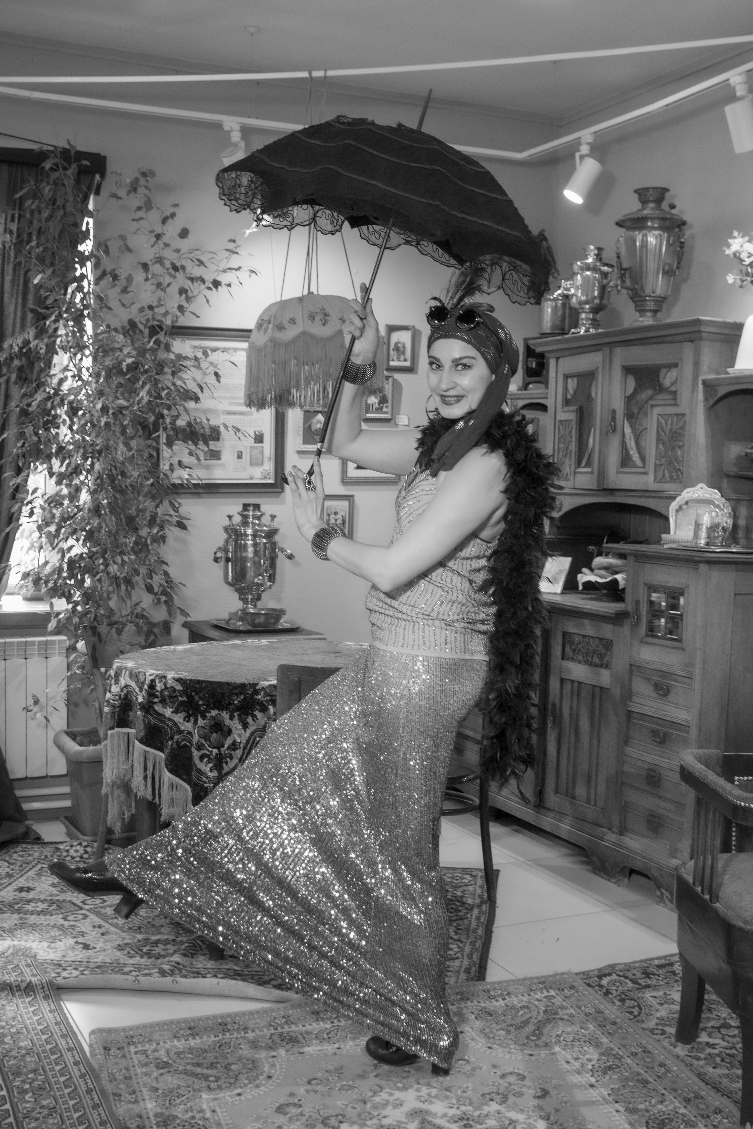 Танец в музее. Экспозиция Томск купеческий. Модель Лана Чернявская. Ваш фотограф Северск | Томск