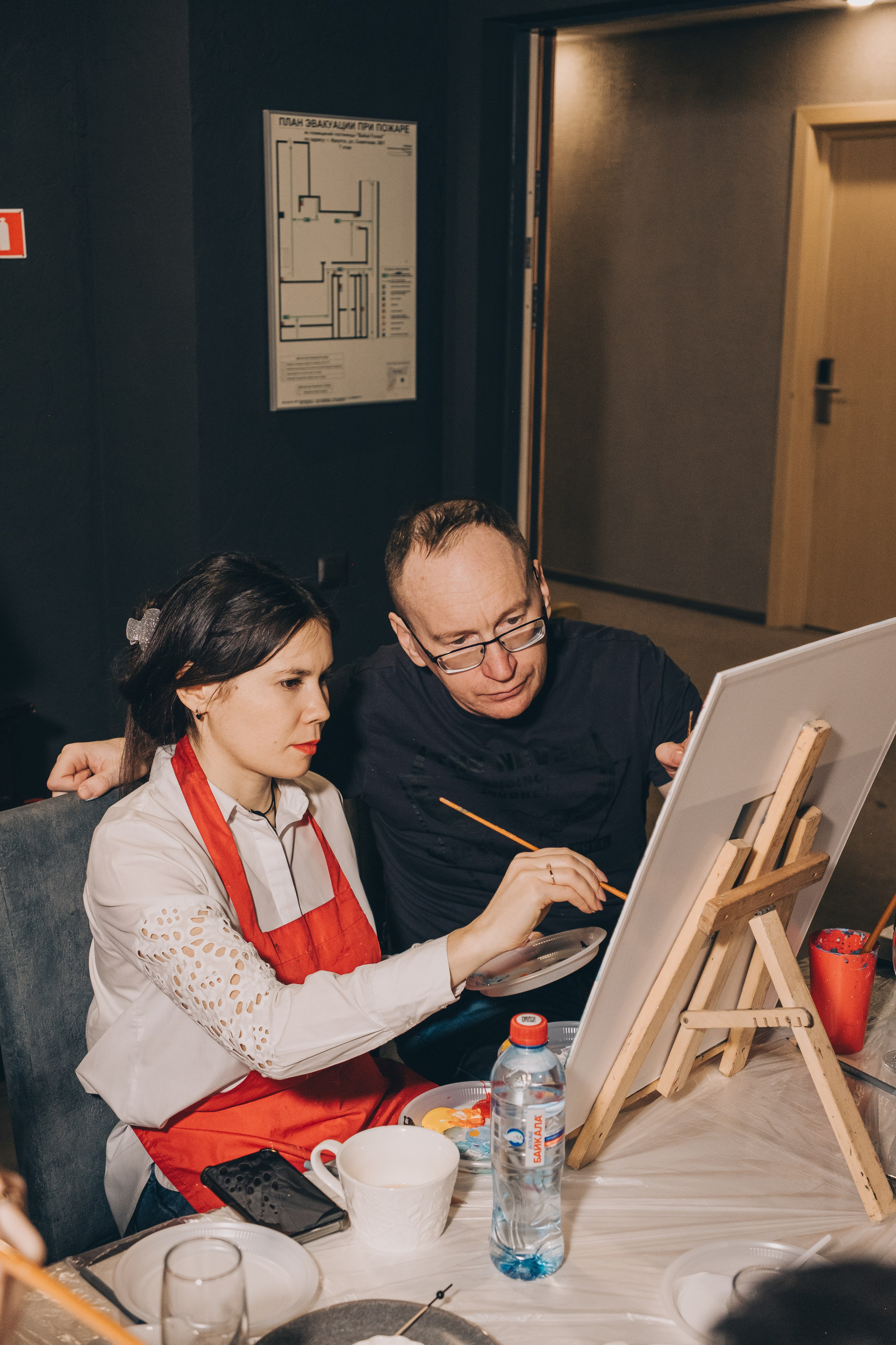 Без бокала — нет шагала. Фотограф в Иркутске Анна Мирошникова