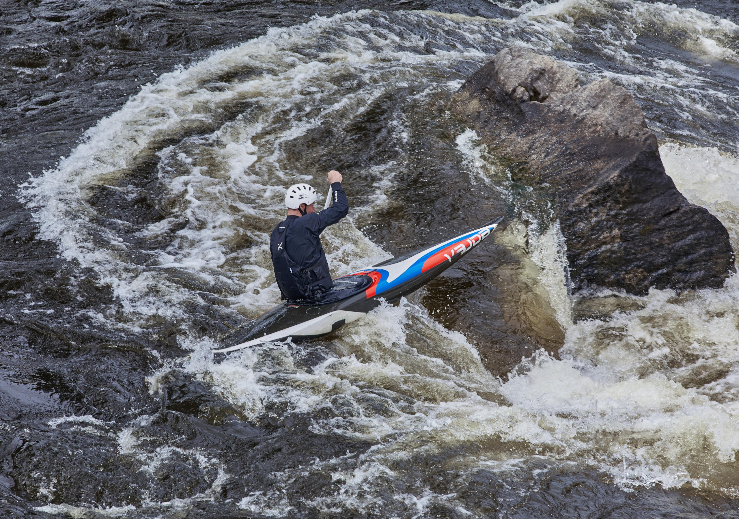 Whitewater sports. Photographer Victor Evstafev
