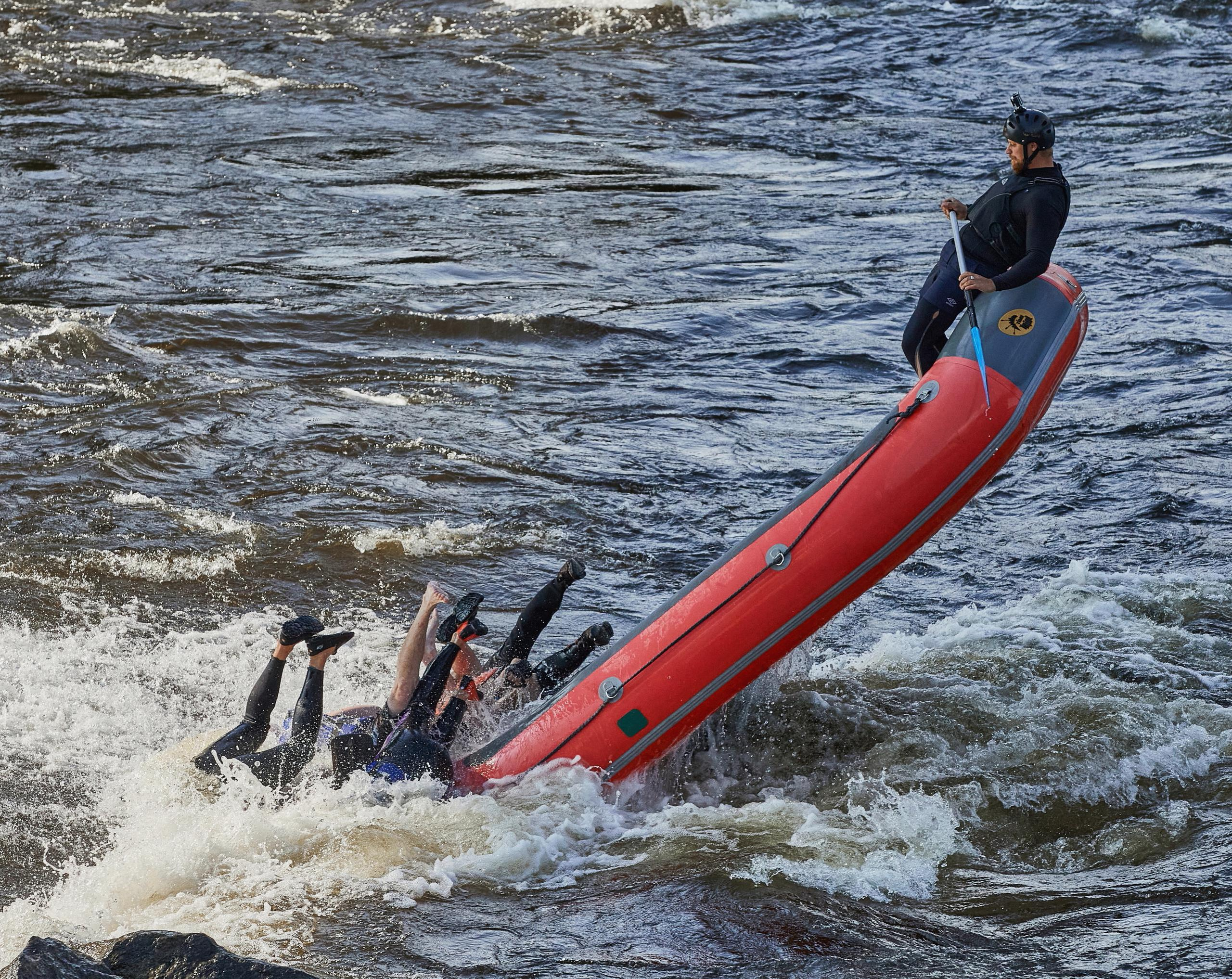 Whitewater sports. Photographer Victor Evstafev