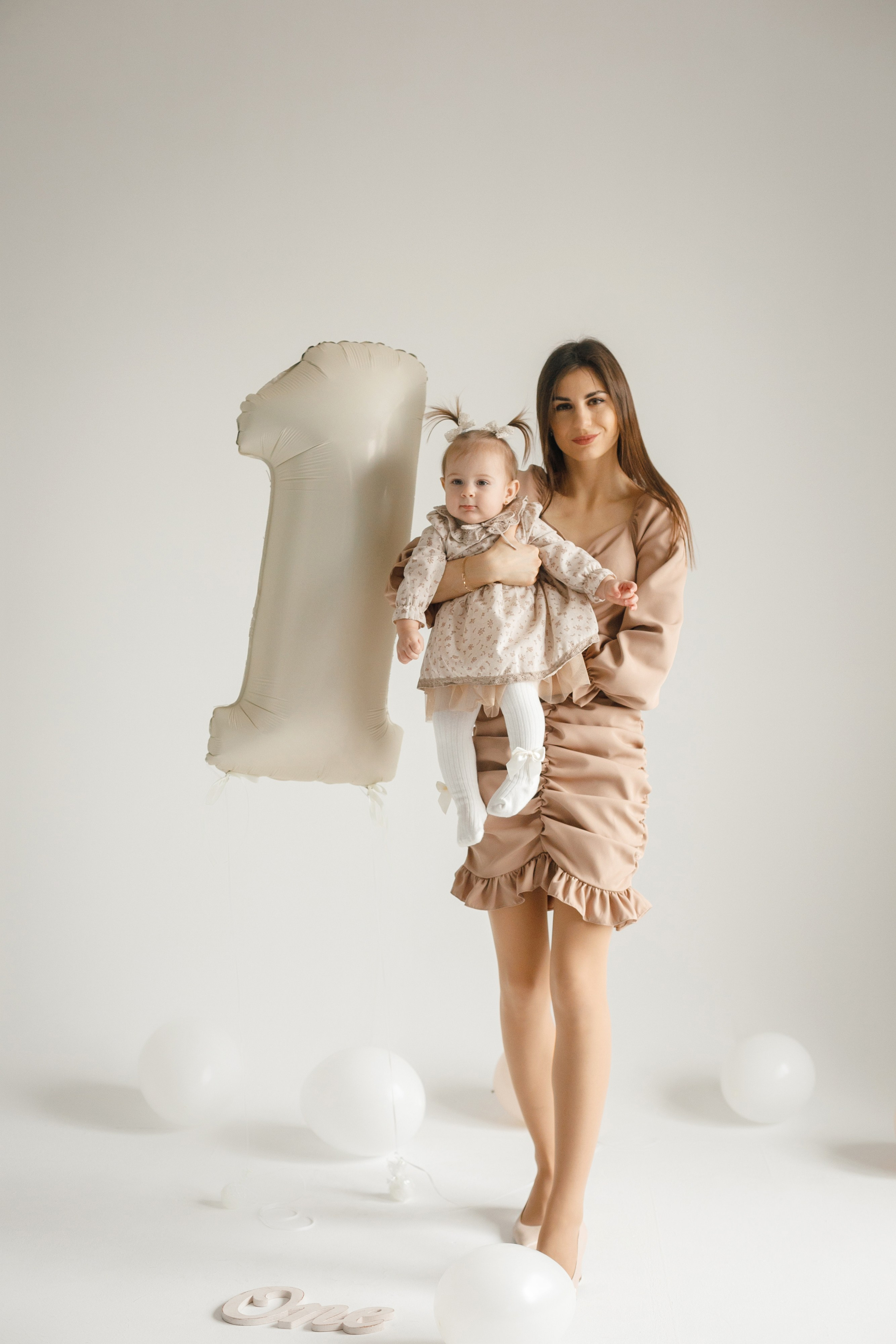 Годовасие Ева. Свадьбы