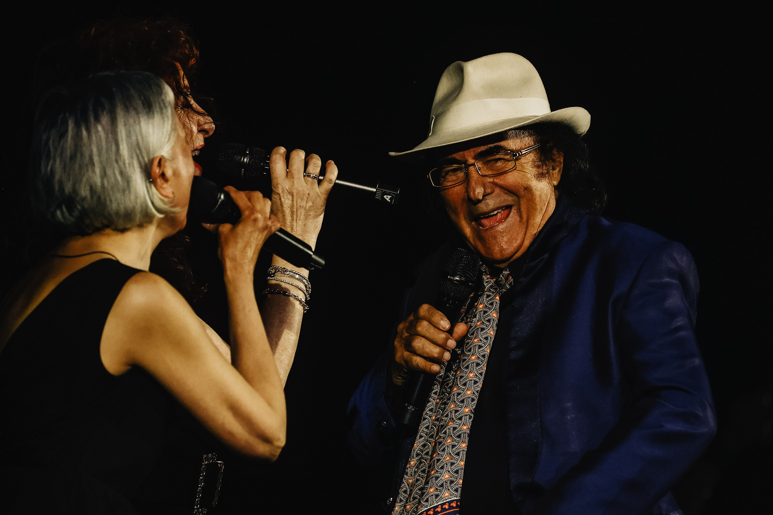 AL BANO. Nikophotoos