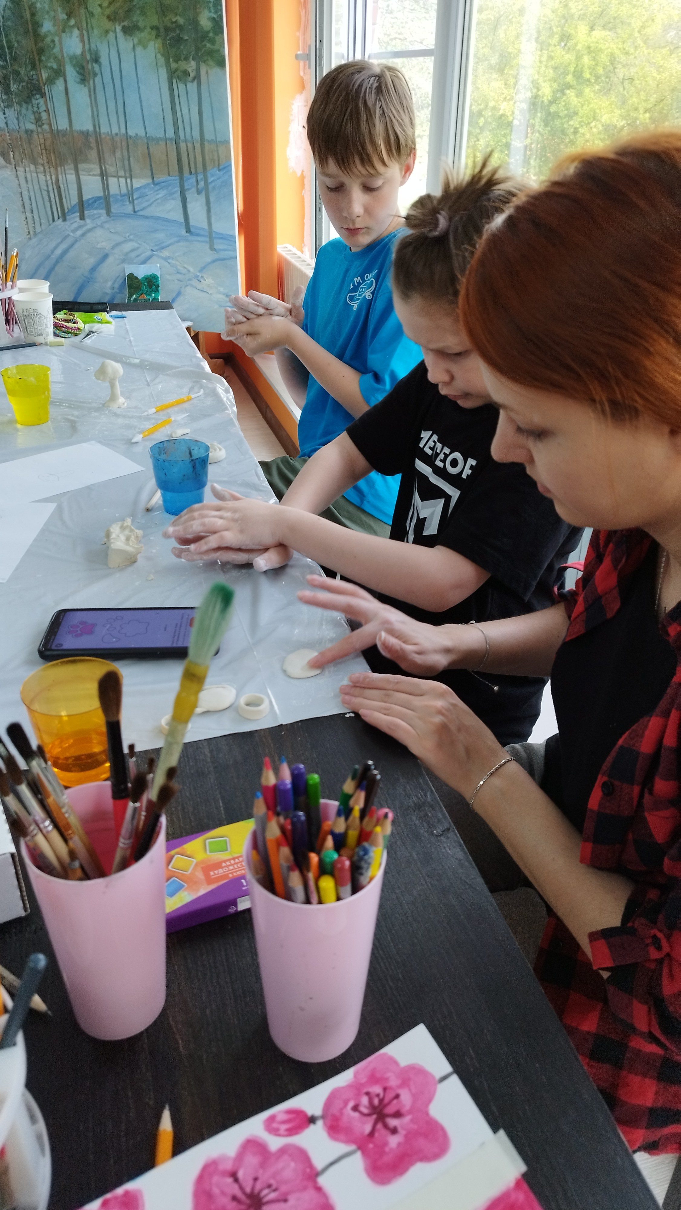 Влияние искусства на развитие детей в арт лагере