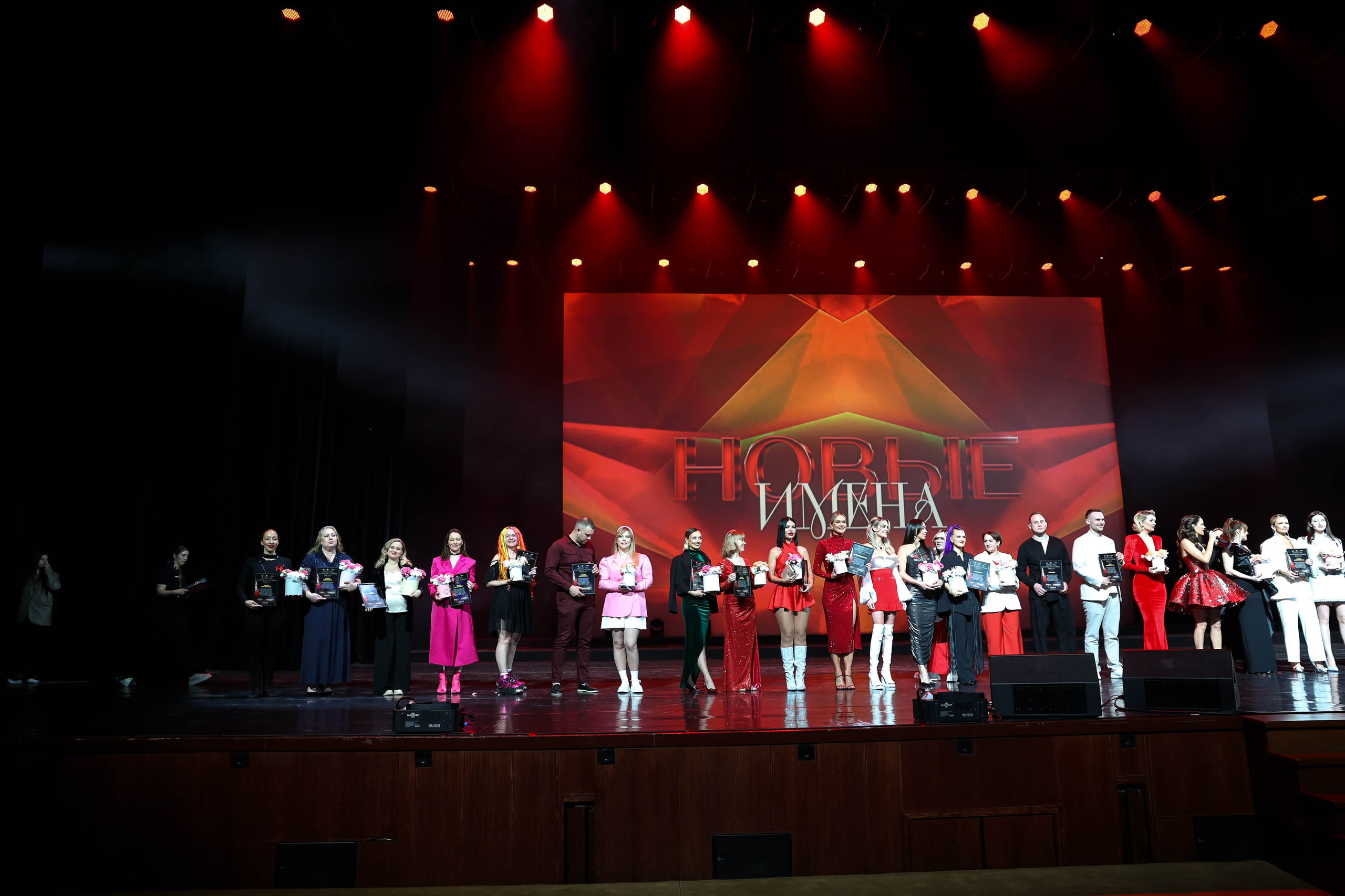 КРЕМЛЕВСКИЙ ДВОРЕЦ. НАГРОЖДЕНИЕ НОВЫЕ ИМЕНА. Свадебный, репортажный, фотограф Москва и Московская область