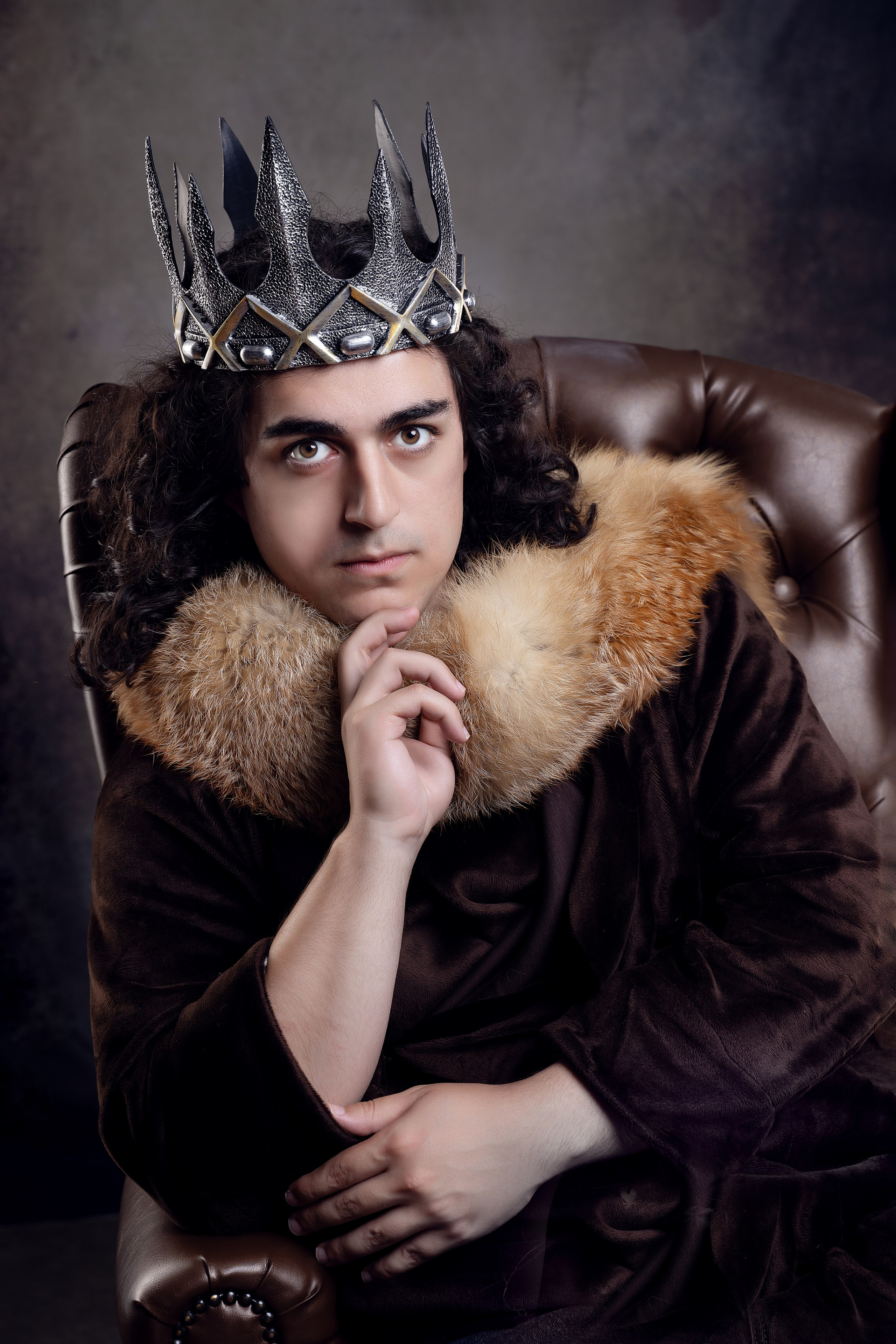 Подчеркну твою уникальность. Главная