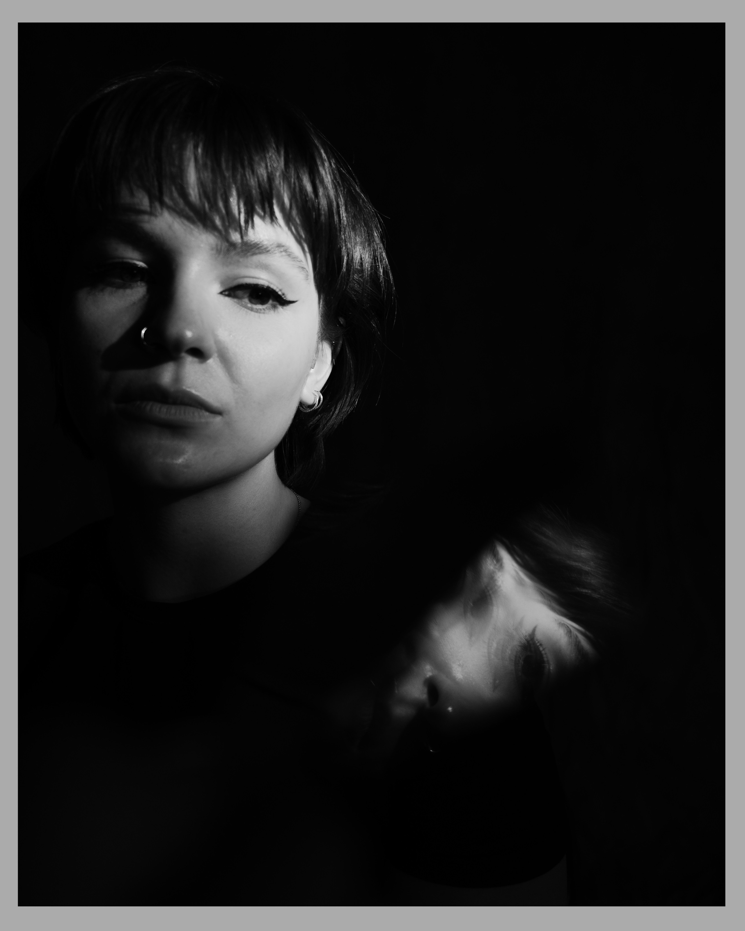 Черный квадрат, 2026. Портретный фотограф в Москве Евгения Яковенко