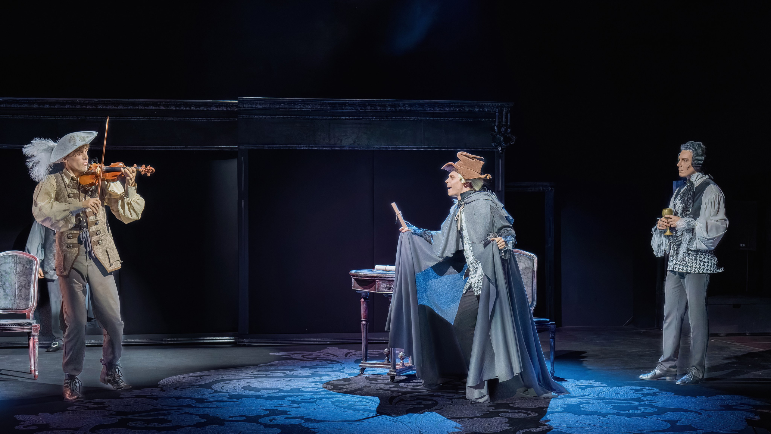 Театр Терезы Дуровой: Моцарт и Сальери. Сайт фотографа Сергея Абрамова