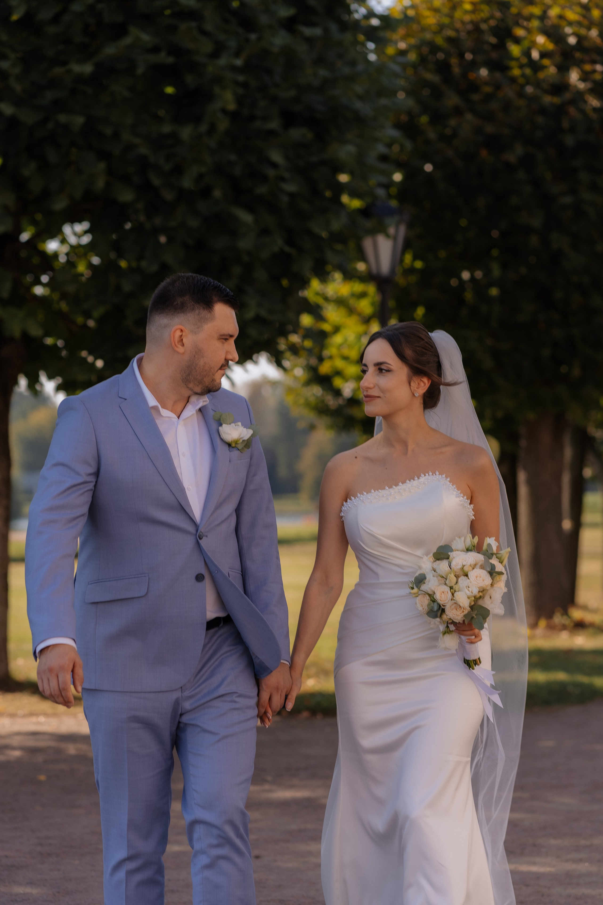 Свадебная фотосессия в Москве, парк Кусково. Свадебный фотограф в Москве Анна Полушина