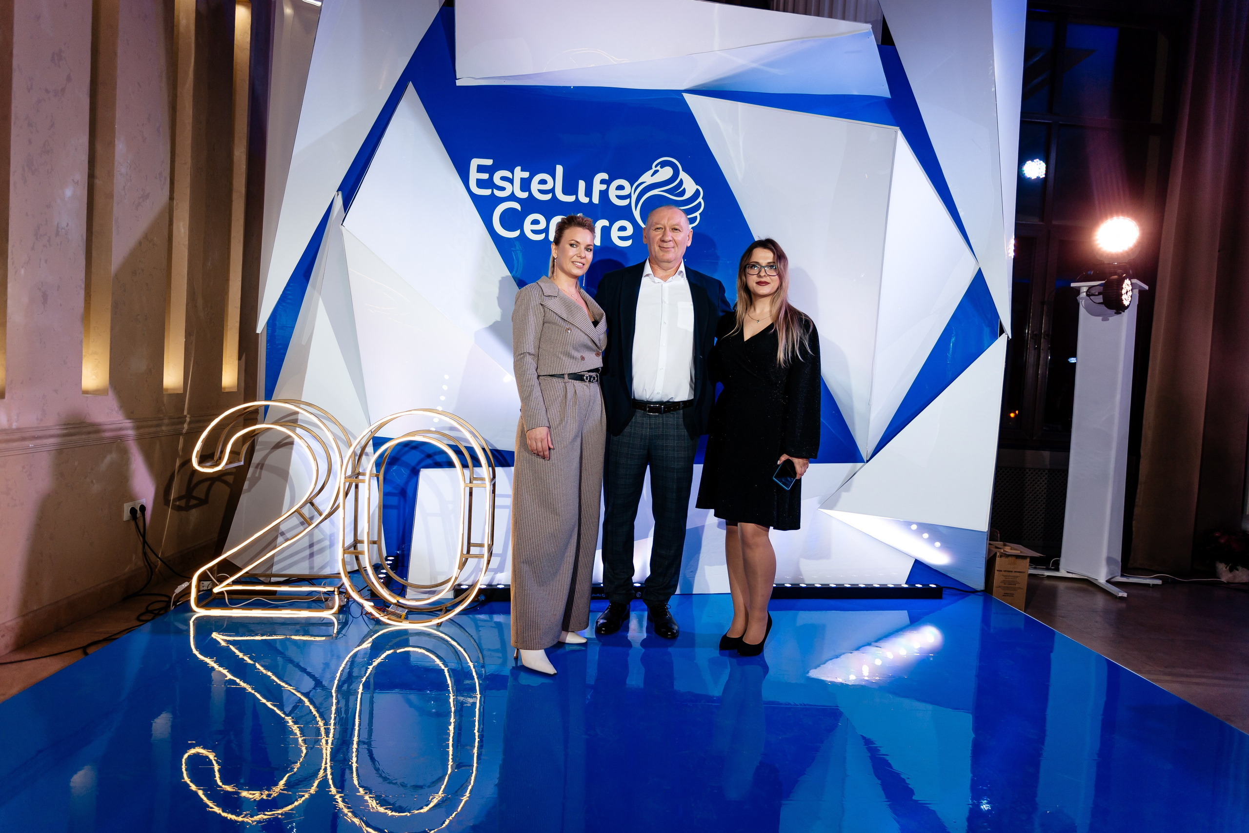 20 лет EsteLife. Свадебный фотограф в Краснодаре Николай Крауз