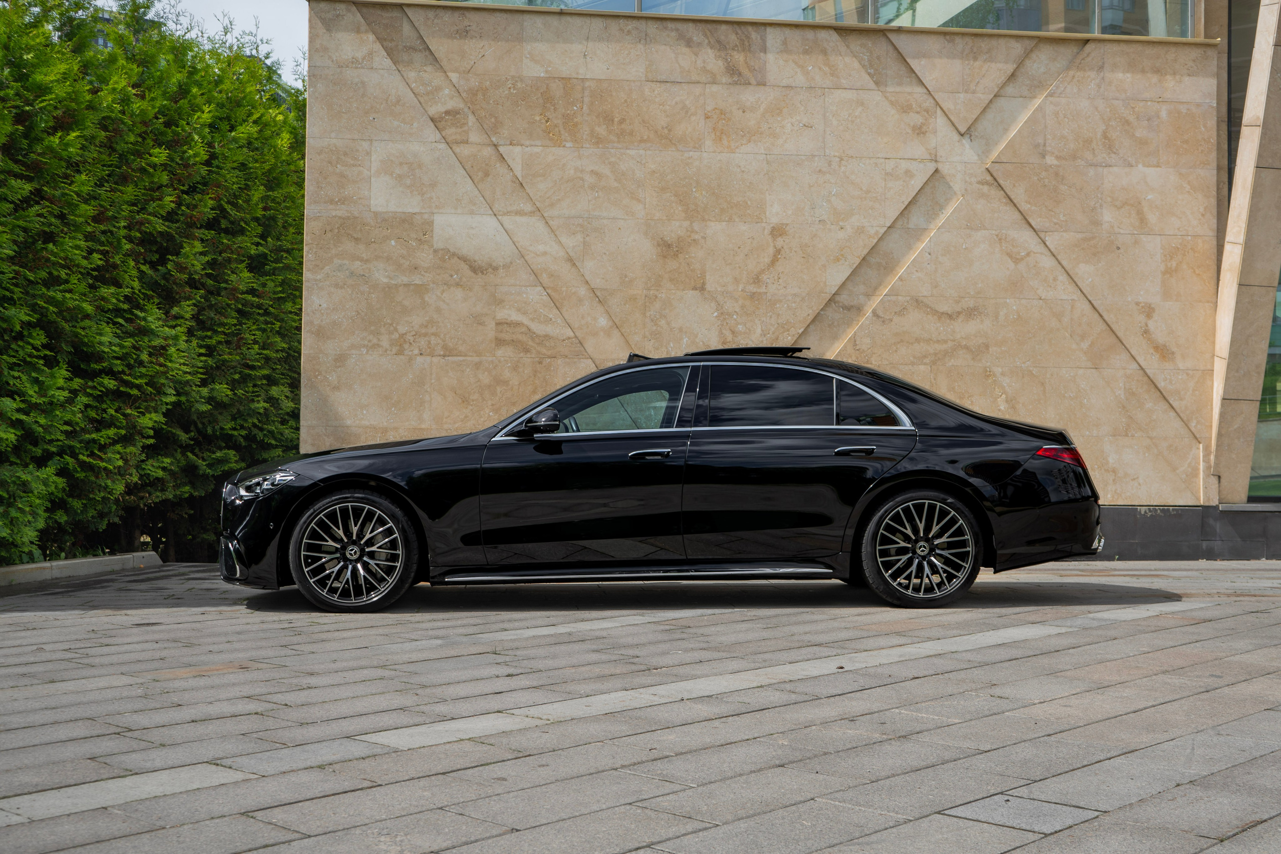 Mercedes S-class (W223). Автомобильный фотограф Ногинск Денис Городок