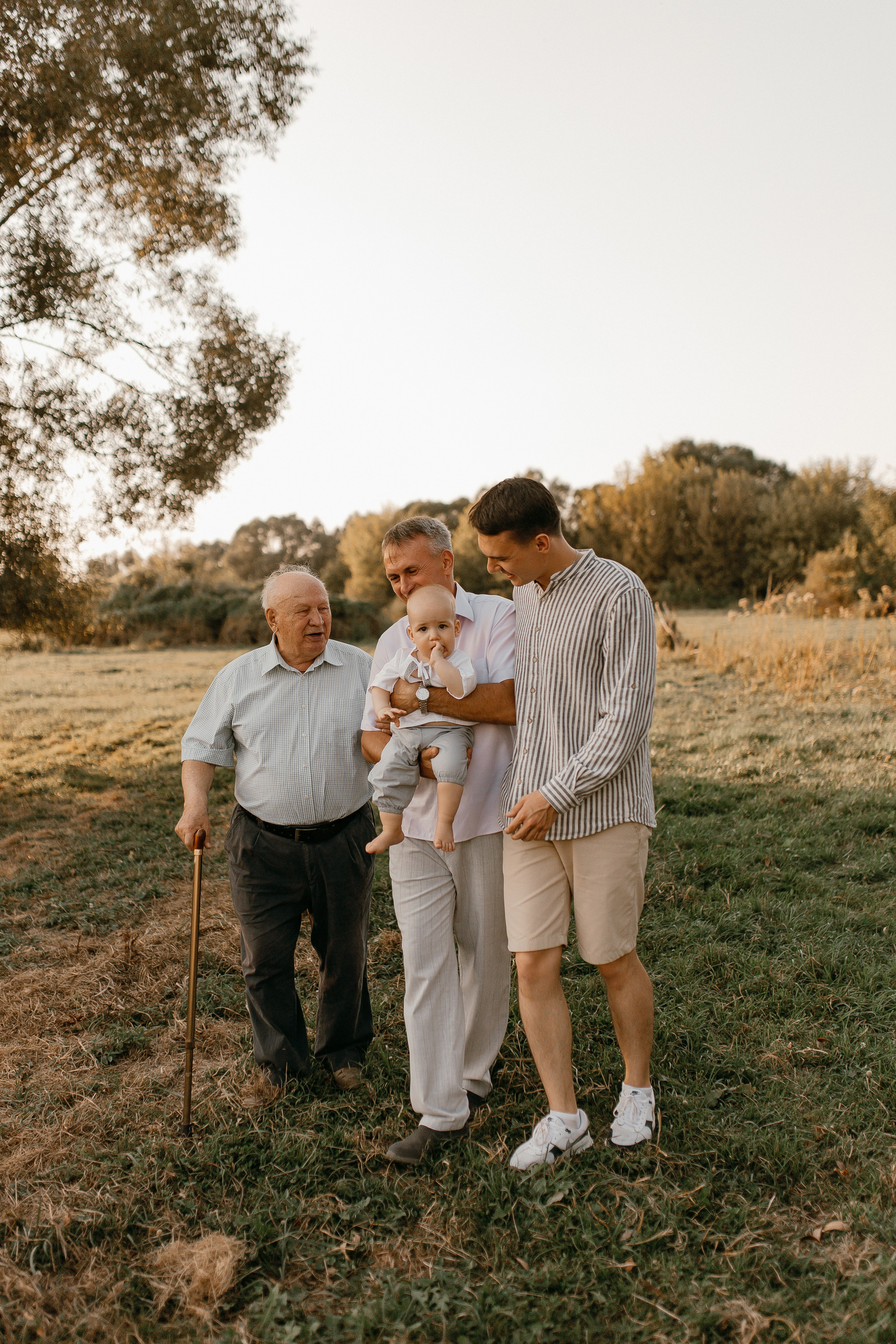 4 поколения. Семейный фотограф Губкин/Старый Оскол