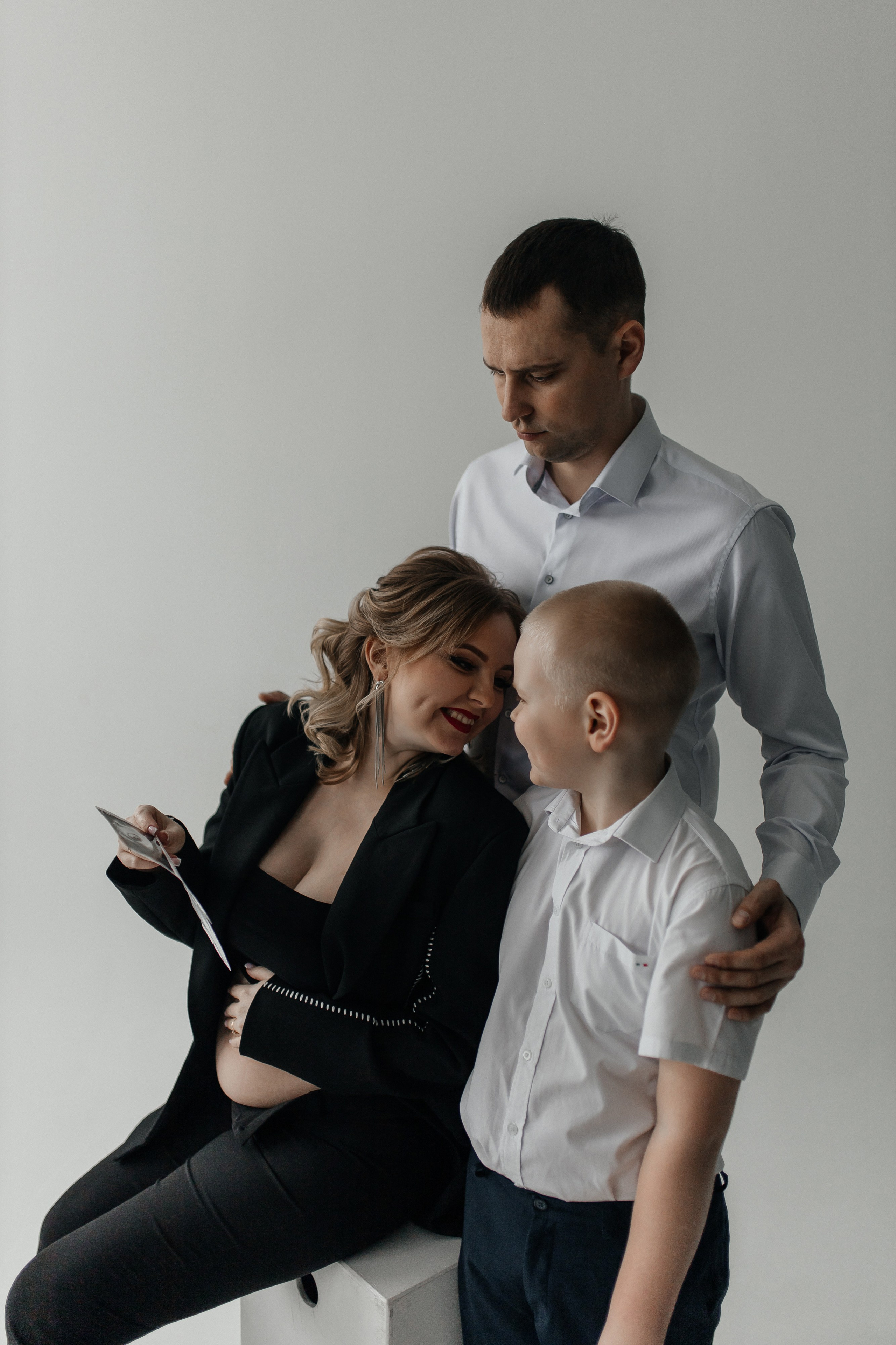 Лиза и семья. Семейный фотограф Губкин/Старый Оскол