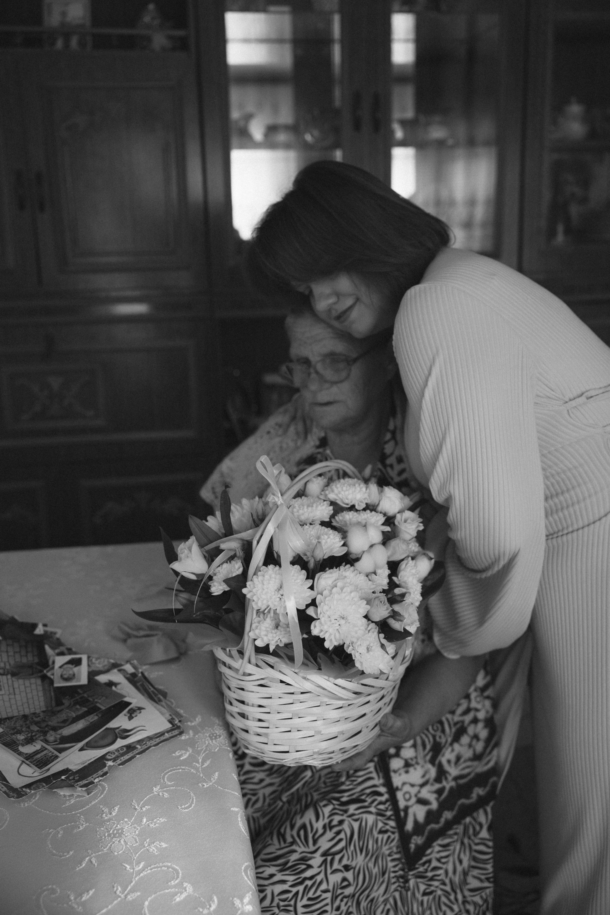 Аня и бабушка. Семейный фотограф Губкин/Старый Оскол