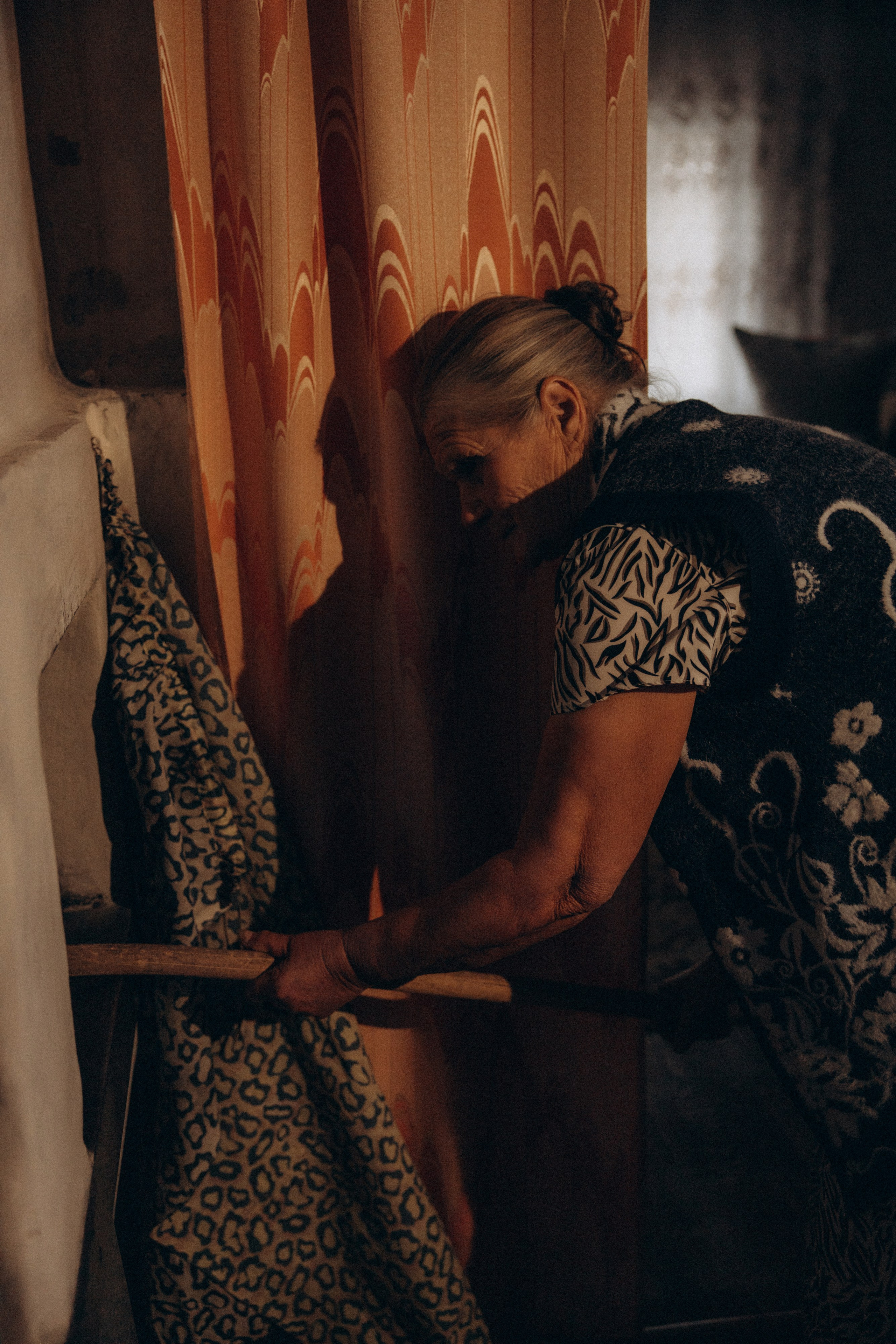 Аня и бабушка. Семейный фотограф Губкин/Старый Оскол