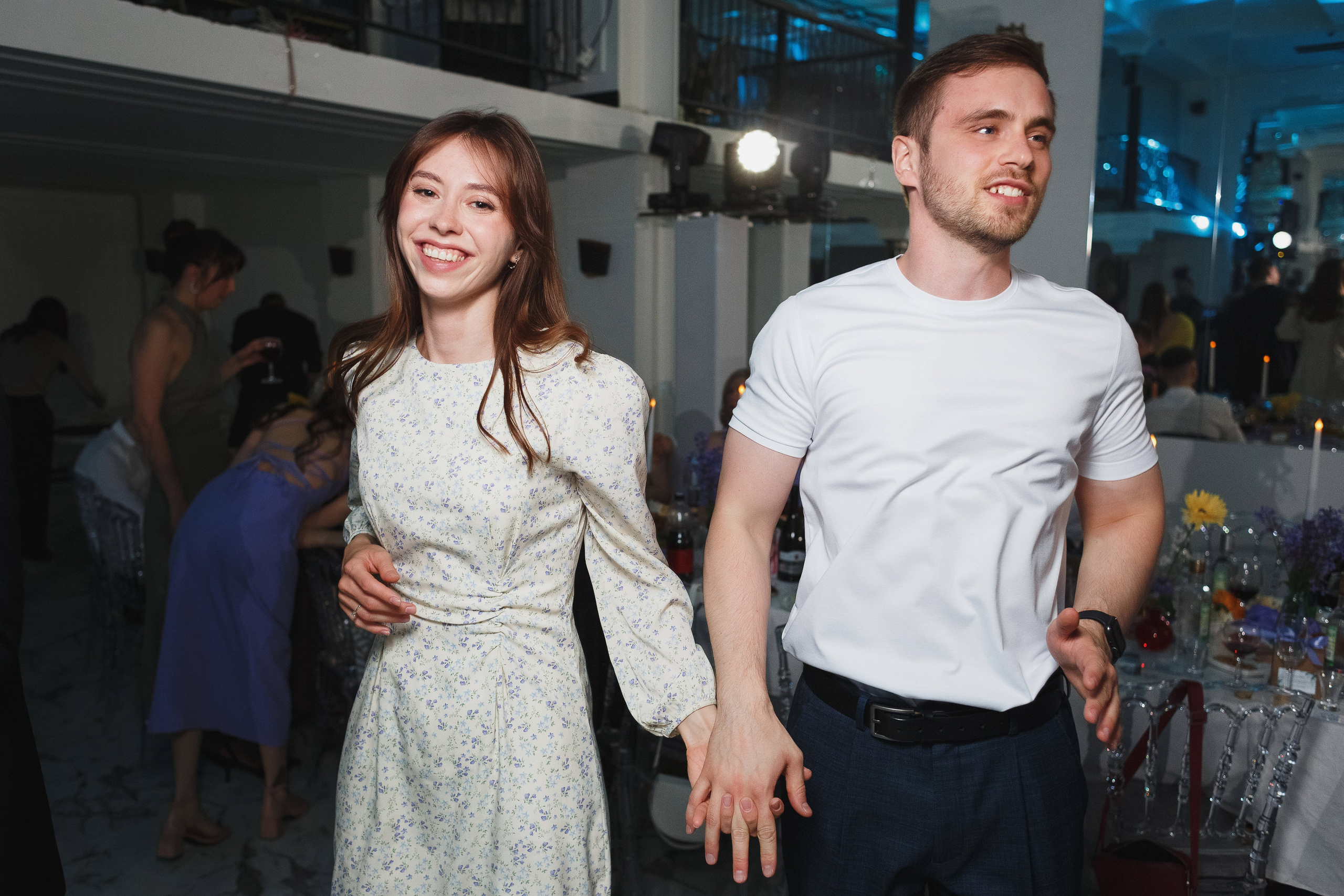 Свадебная фотосессия Михаила и Валерии на Чеховской набережной. Свадебный и семейный фотограф в Таганроге Бакарюк Антон