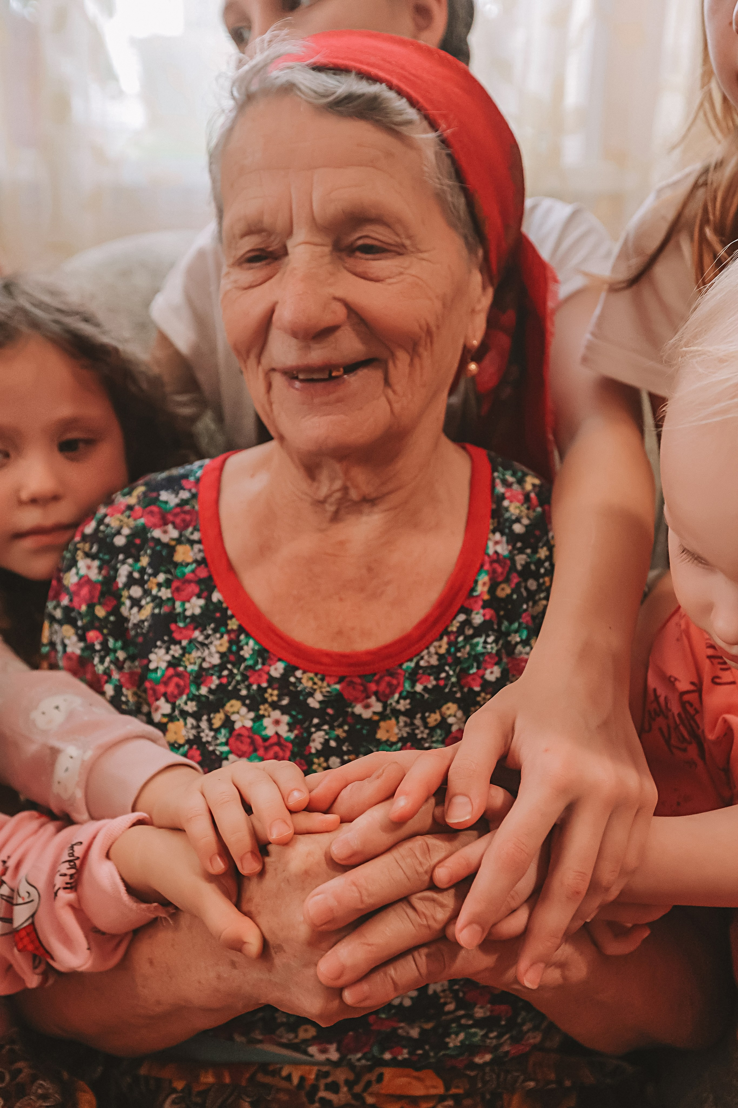 Большая семья репортаж. Семейный фотограф Тюмень, фотограф на роды Салмина Мария