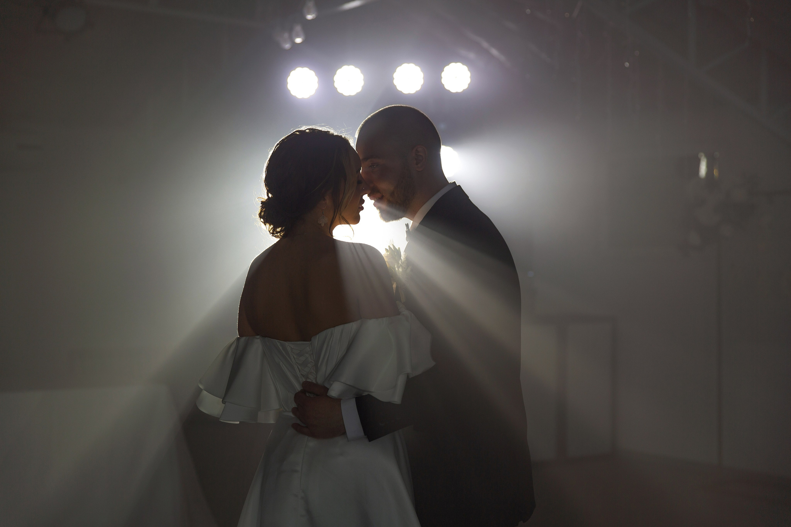 Свадебная фотосессия Дианы и Олега. Свадебный и портретный фотограф в Санкт-Петербурге Надежда Чечулина