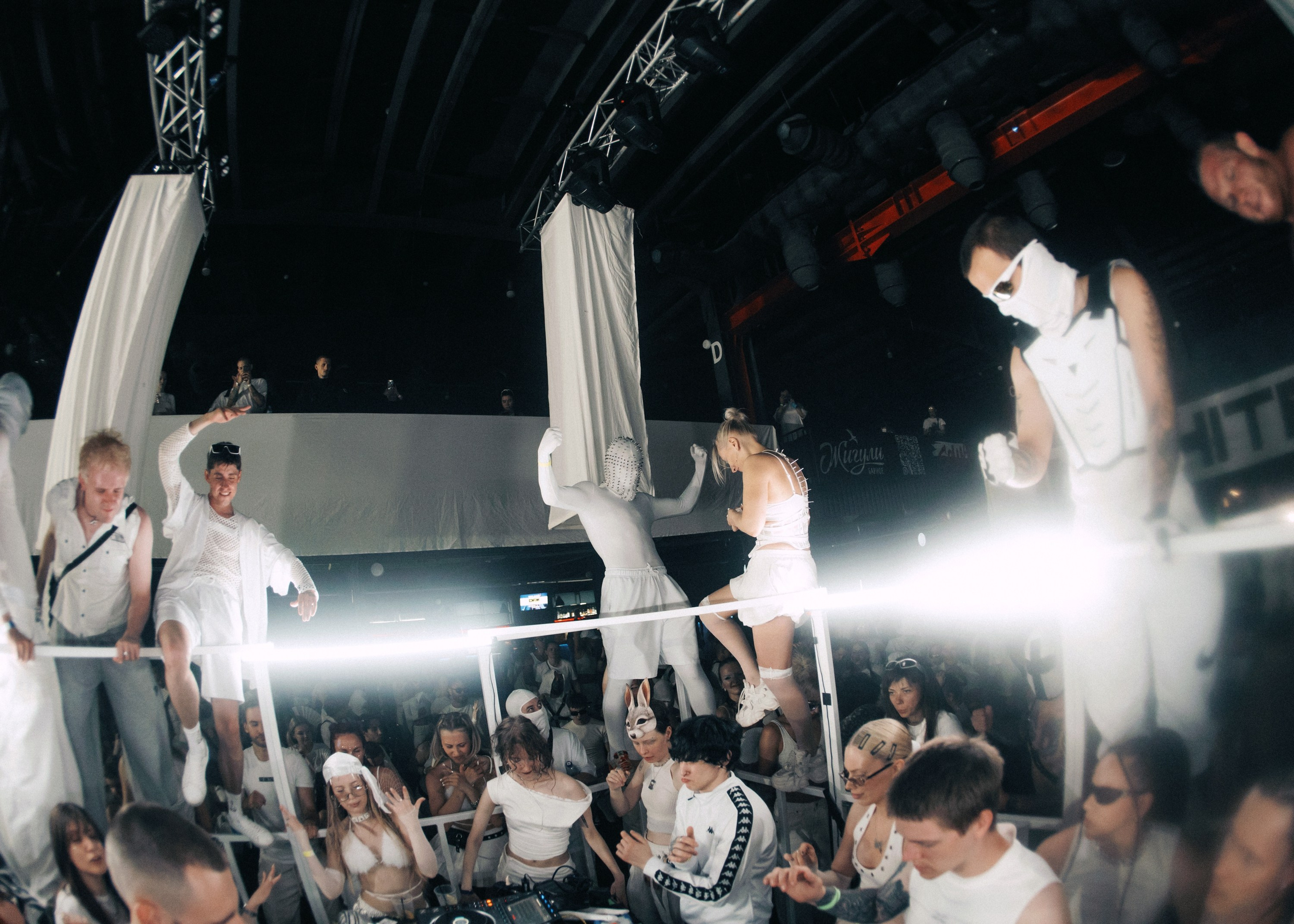INWHITE | SMENA HARD STAGE. Annyshka