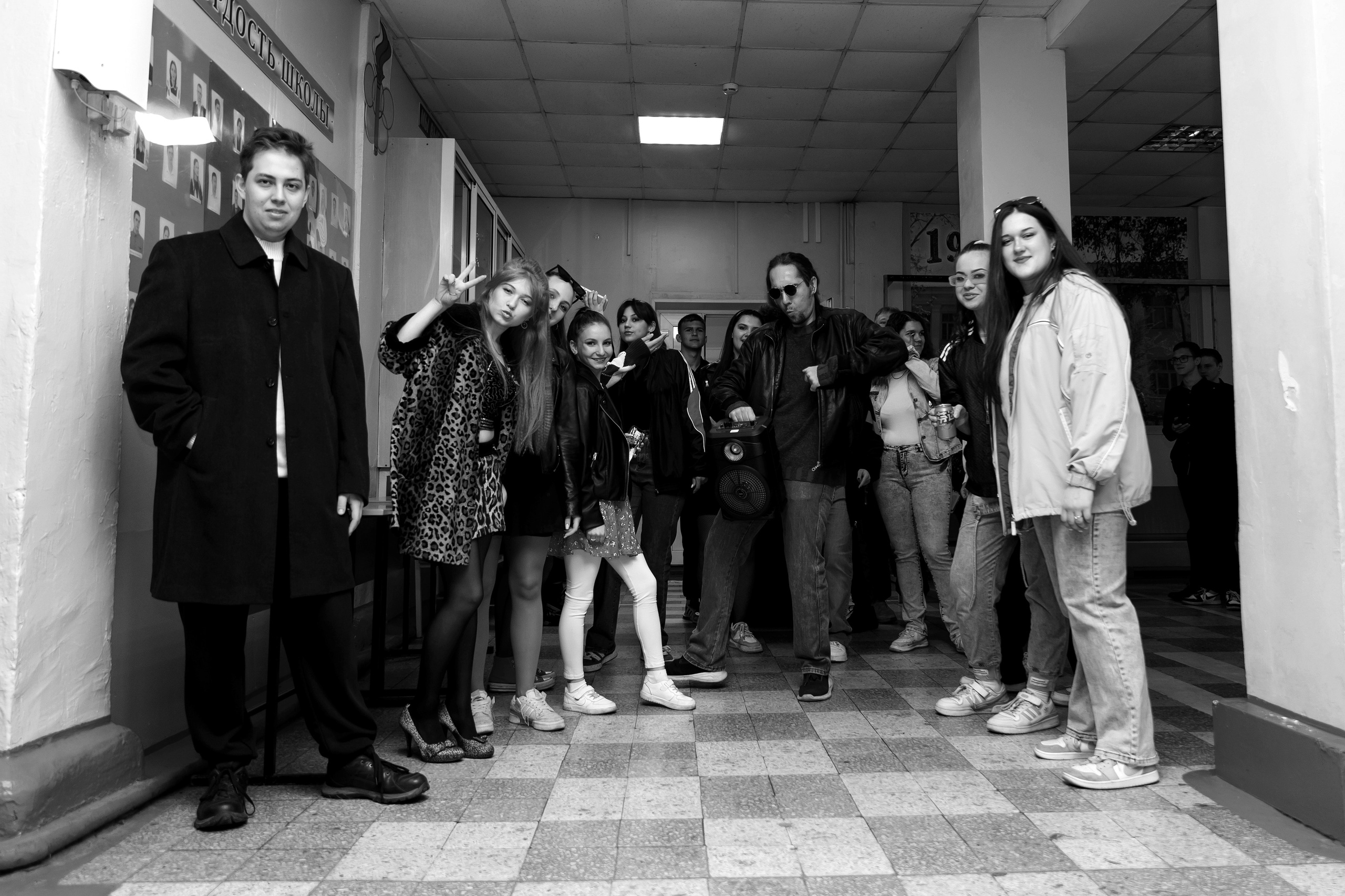 11 класс день не послушания в школе. Фотограф Любовь Корниенко, Примоский край