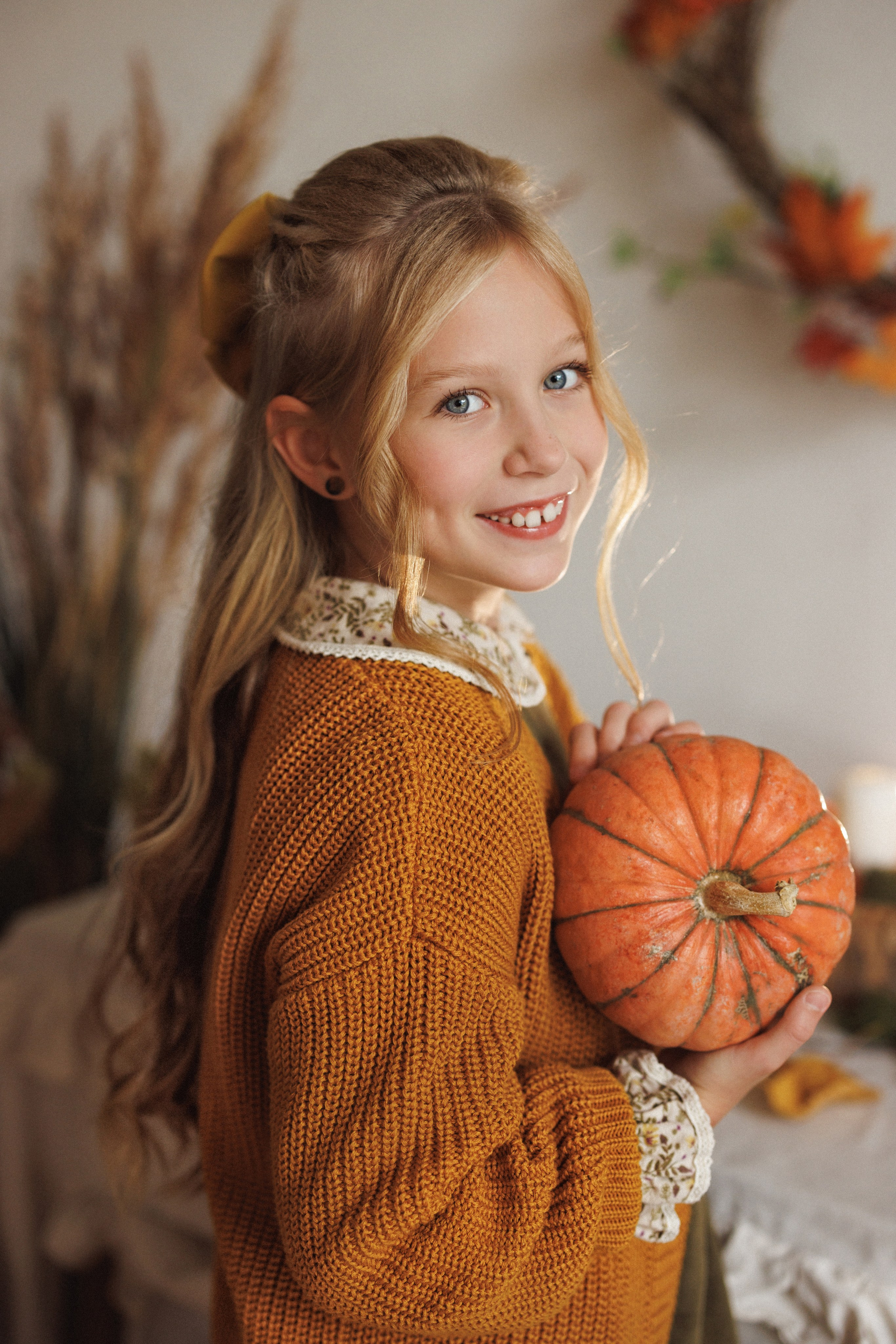 Осенняя фотосессия в фотостудии Mestone, город Краснодар. Семейный и детский фотограф в Краснодаре Анна Трашкова