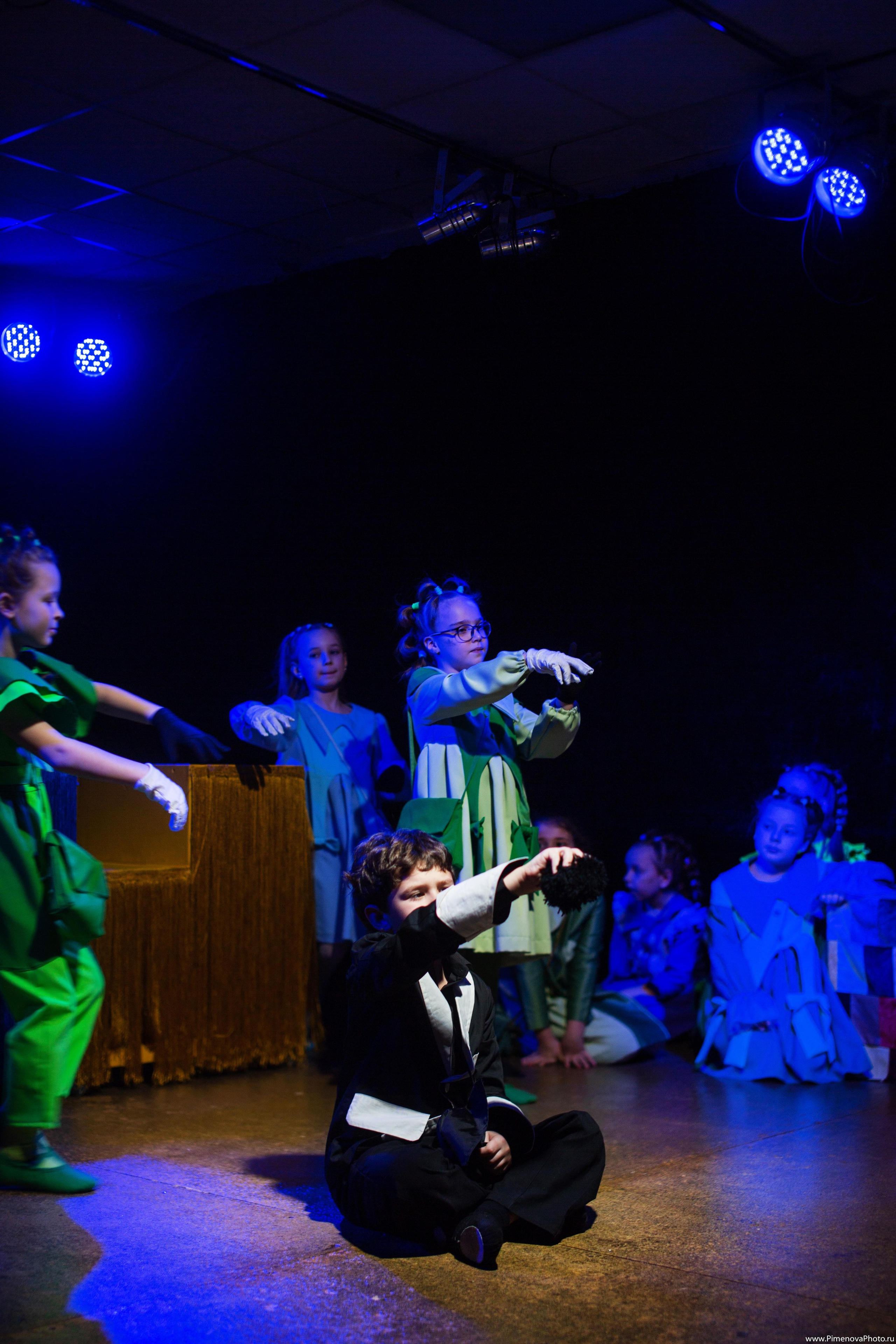 Карандаши «Театрум» ДТЦ, февраль. Семейный и детский фотограф в Петрозаводске
