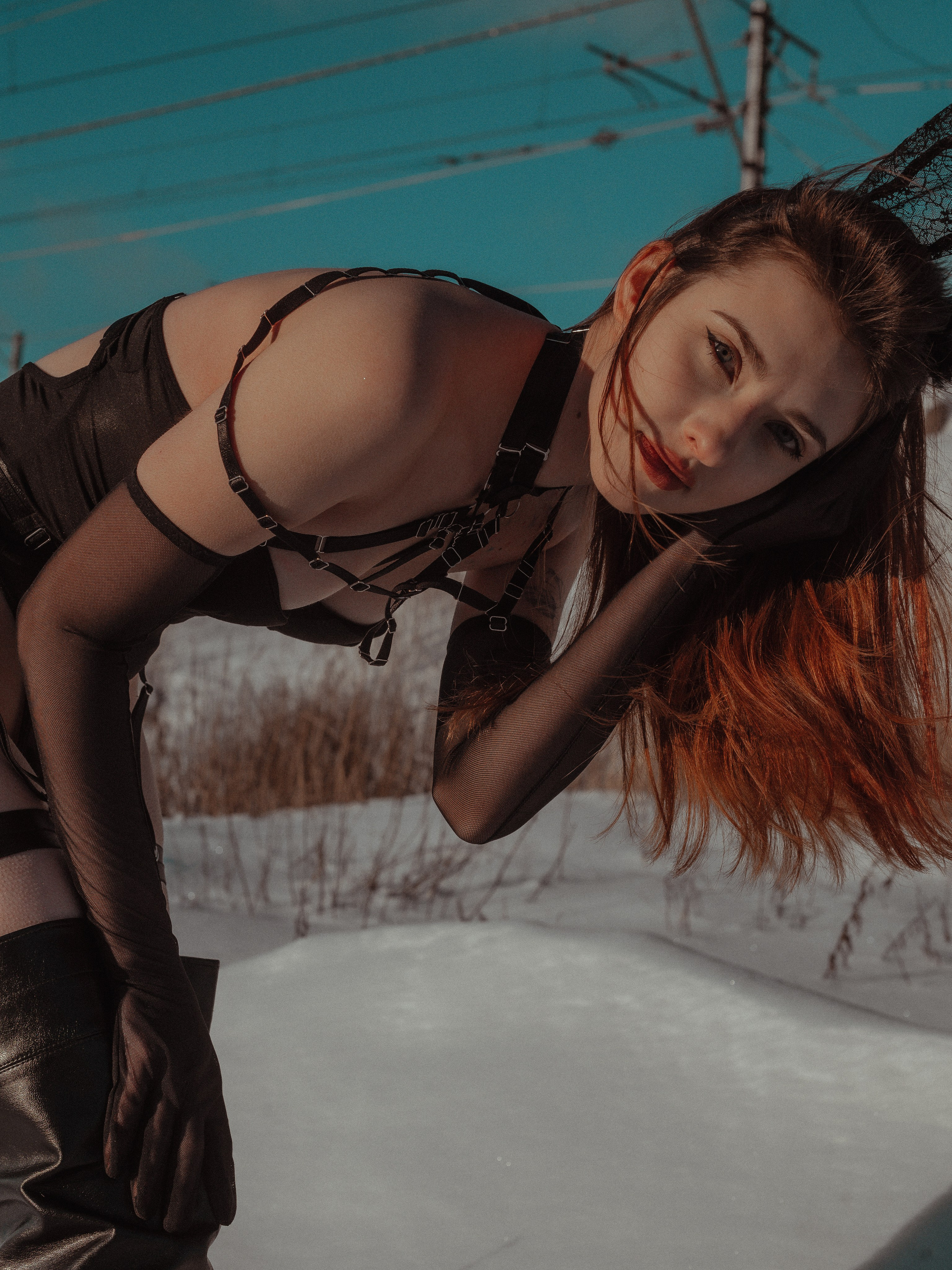 Анна. Женский фотограф. Создатель украшений ручной работы. Модель