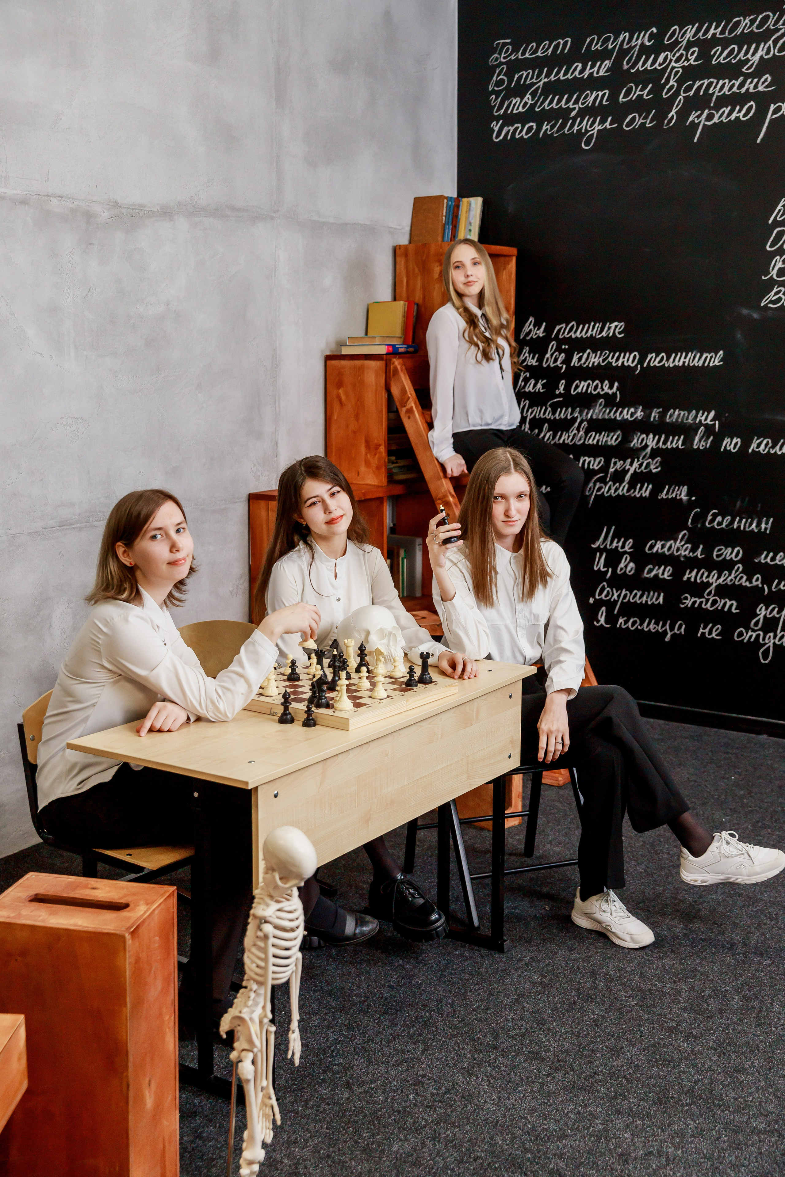 Школьный зал. Фото книги для всех!