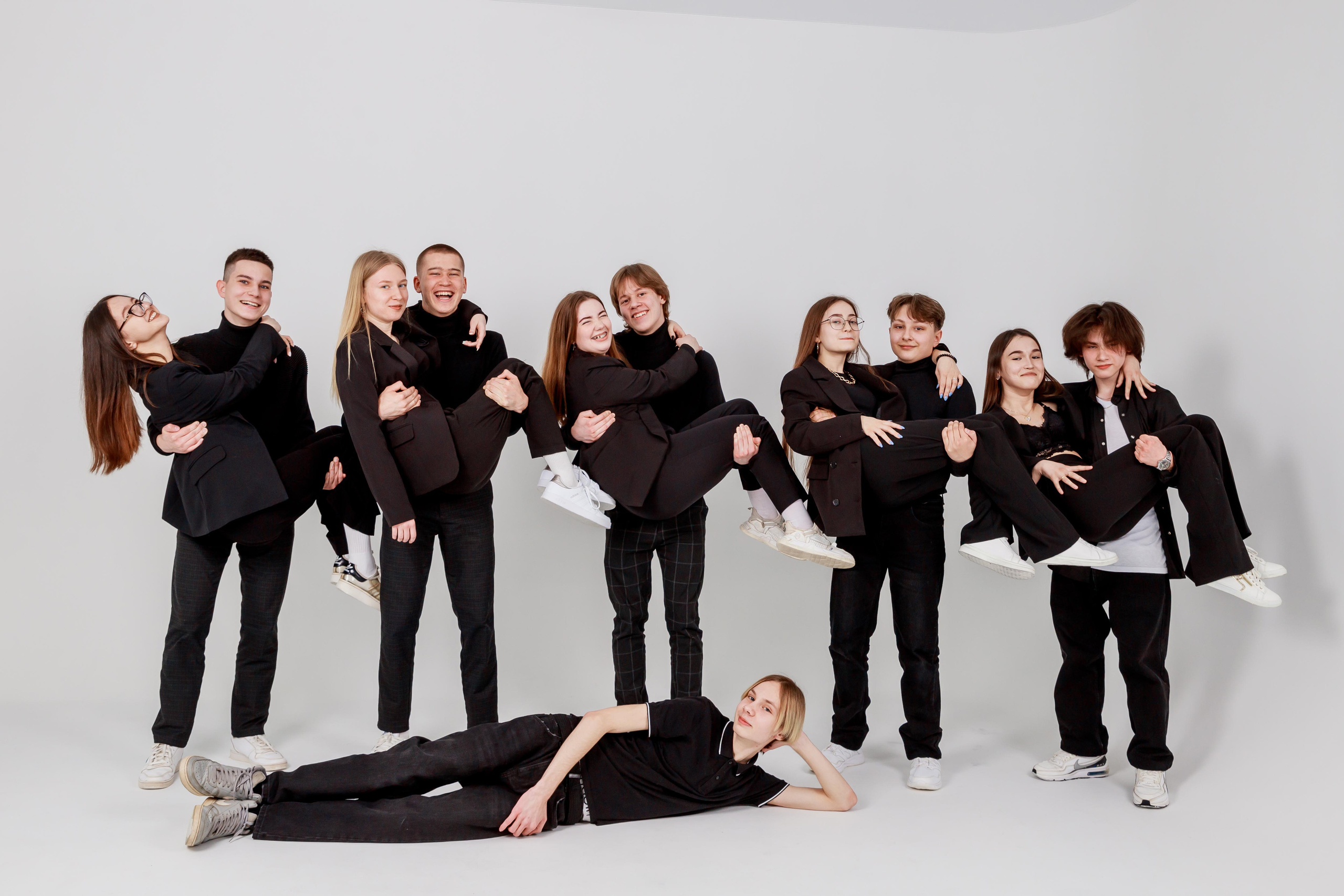 Белая Циклорама. Фото книги для всех!