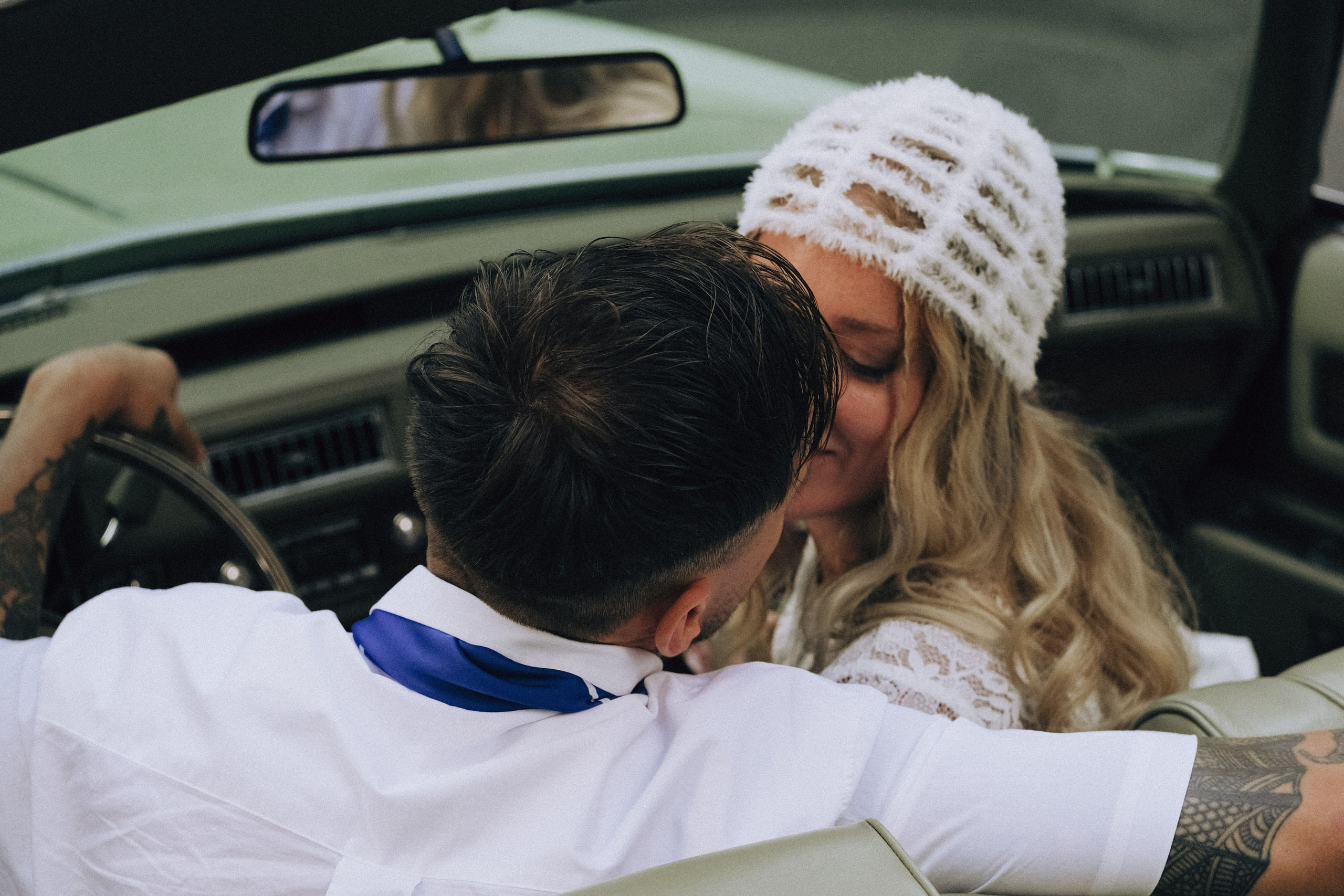 СВАДЕБНАЯ СЬЕМКА С КАБРИОЛЕТОМ В САНТК-ПЕТЕРБУРГЕ НА ПЕТРОГРАДКЕ В ОТЕЛЕ ПАНОРАМИКА. Профессиональный фотограф, Санкт-Петербург — Виктория Богомолова