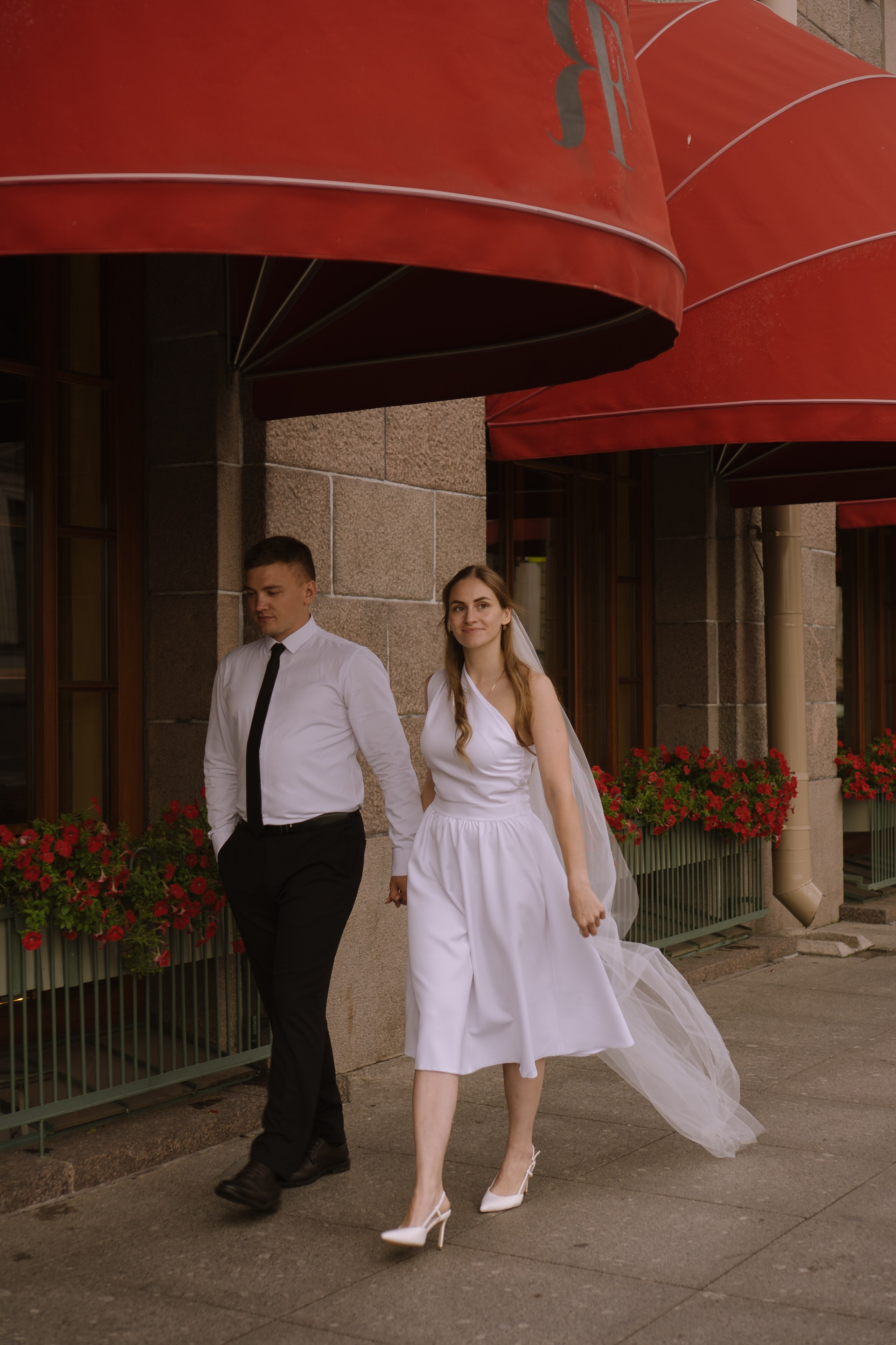 СВАДЕБНАЯ СЬЕМКА С ИСАКИЕВСКИМ СОБОРОМ, АСТОРИЯ И ЗАКОНОДАТЕЛЬНОЕ СОБРАНИЕ. Профессиональный фотограф, Санкт-Петербург — Виктория Богомолова