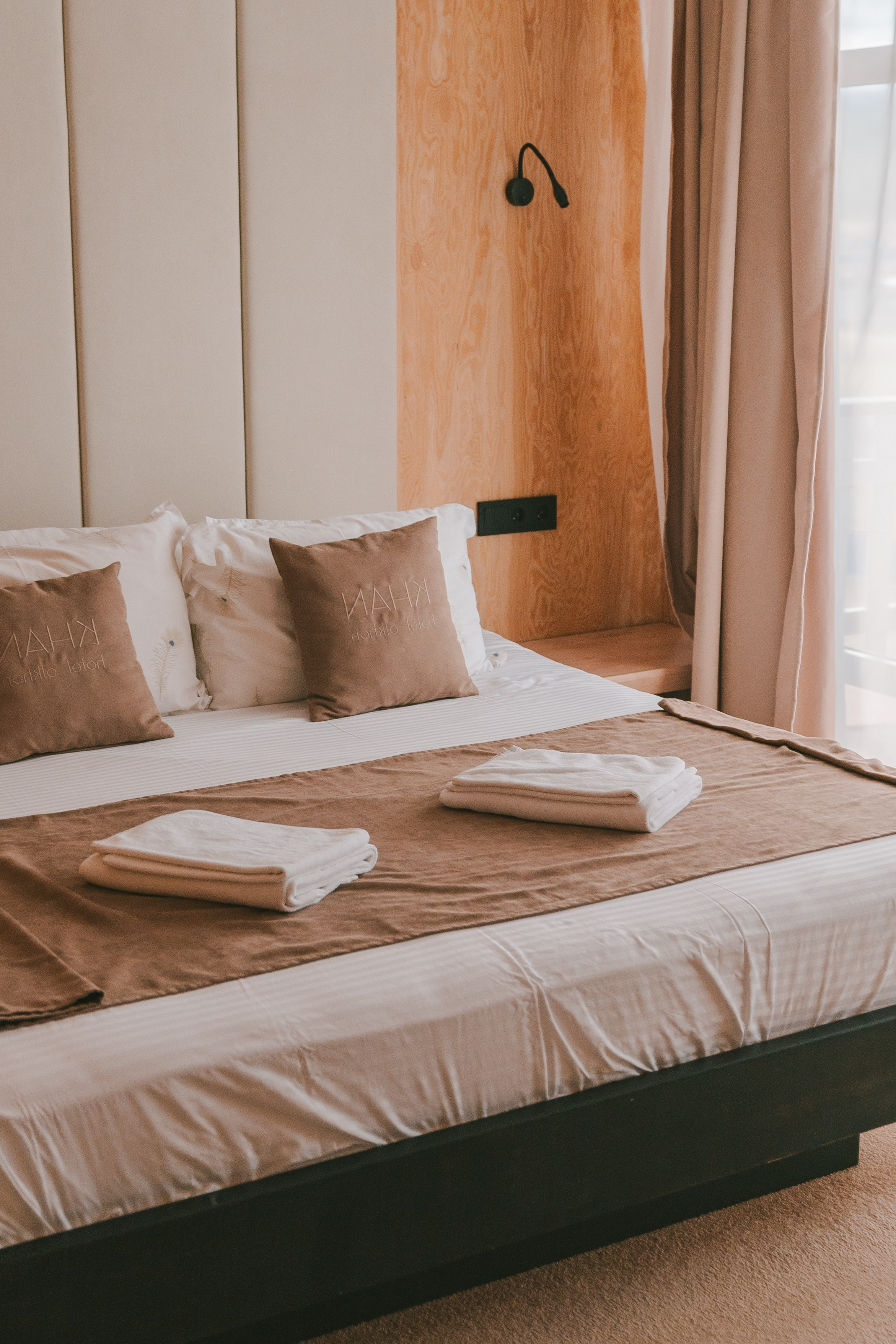 Отель KHAN. Ольхон. Главная