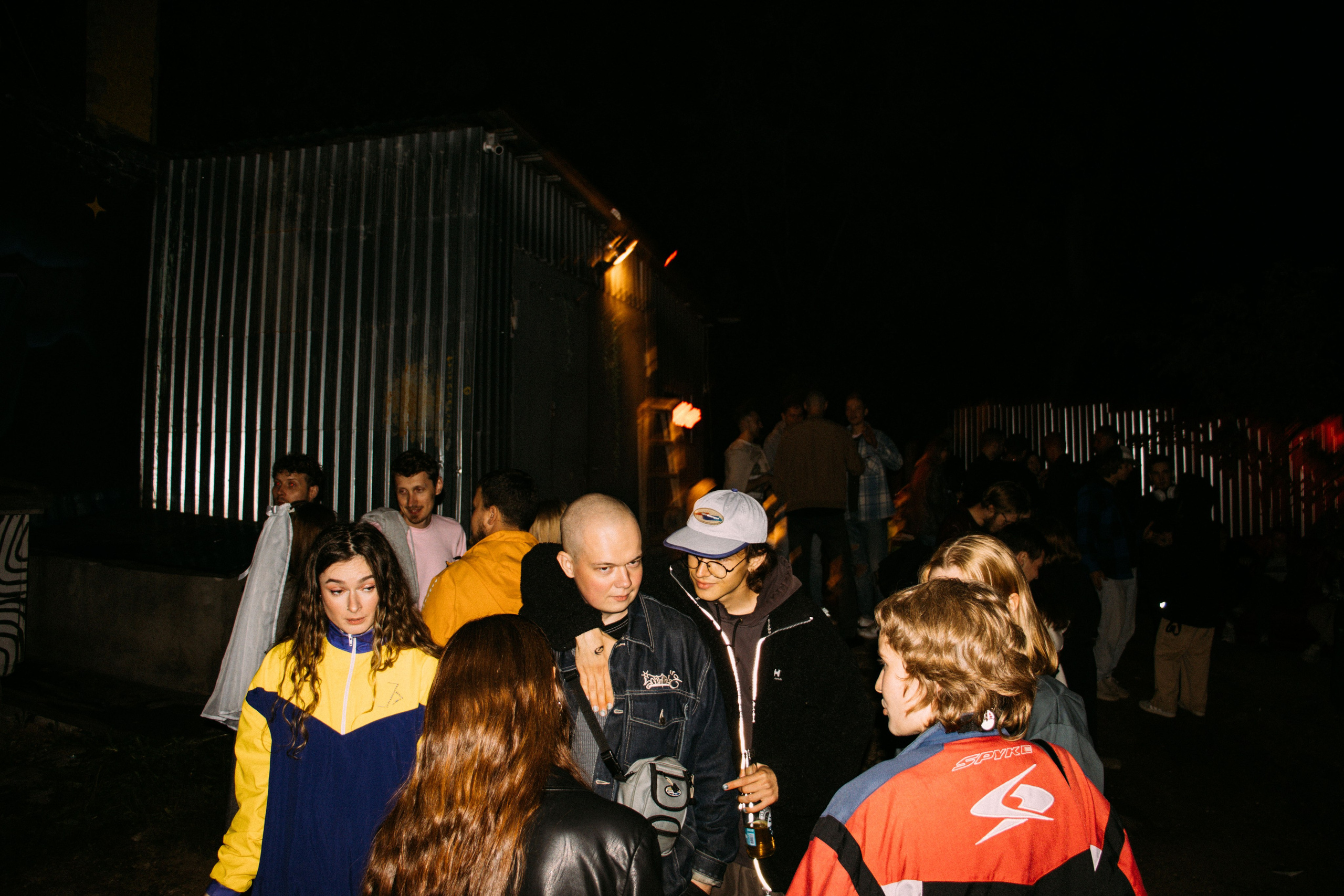 Тусовки. Фотограф Егор Огородов