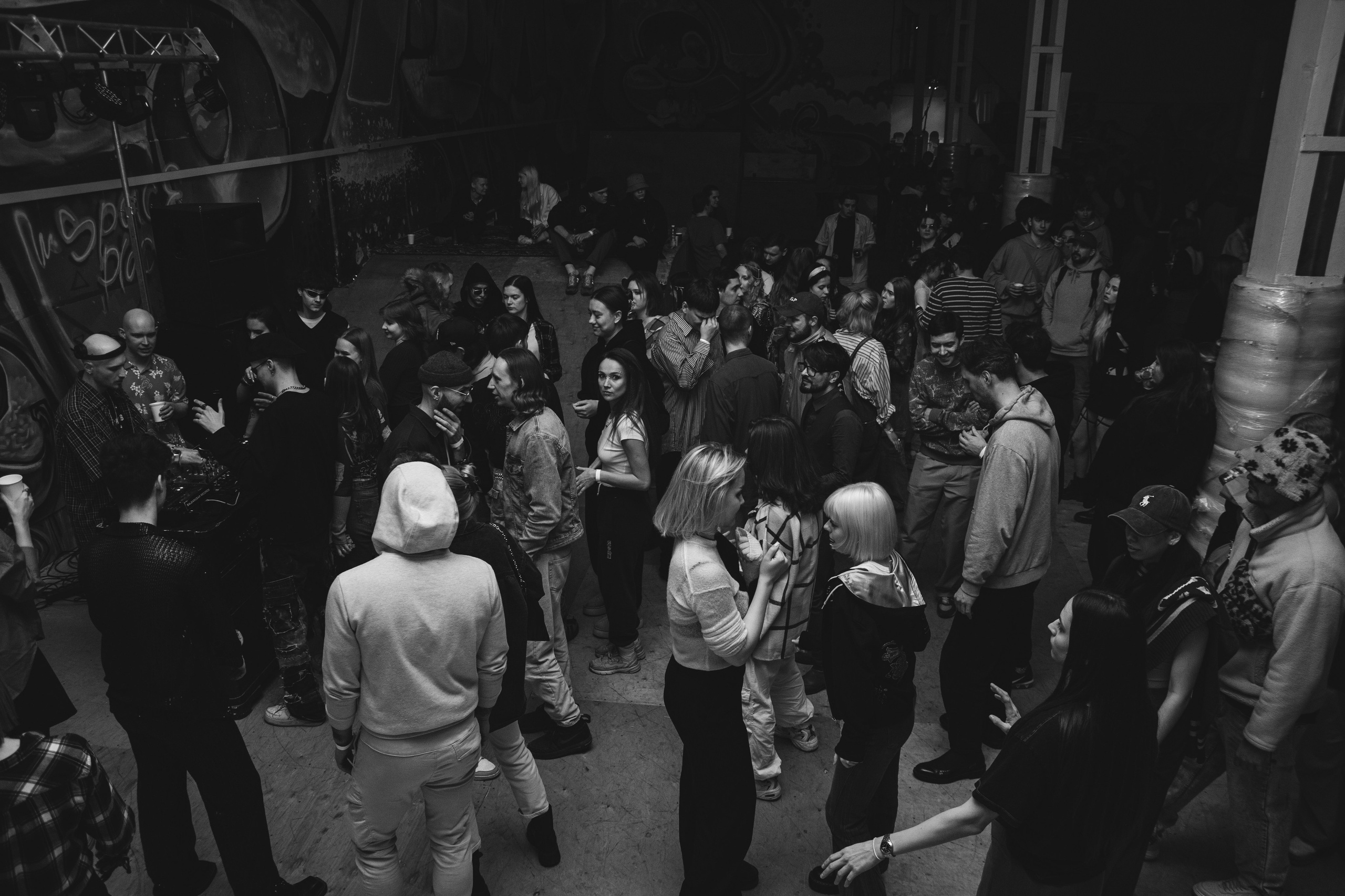 Тусовки. Фотограф Егор Огородов