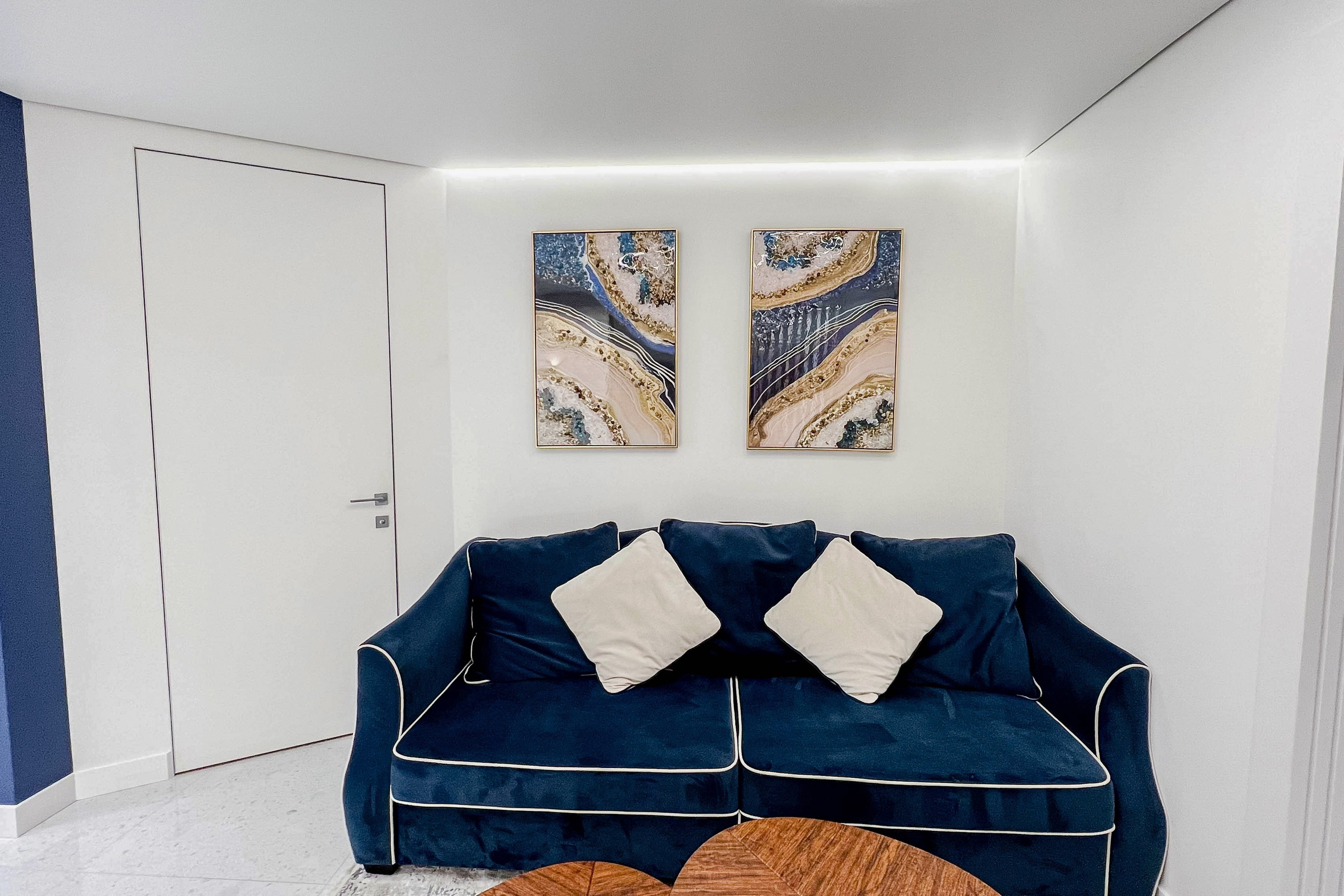 The apartment is in a modern style. Fotograf Dmitrii Donets