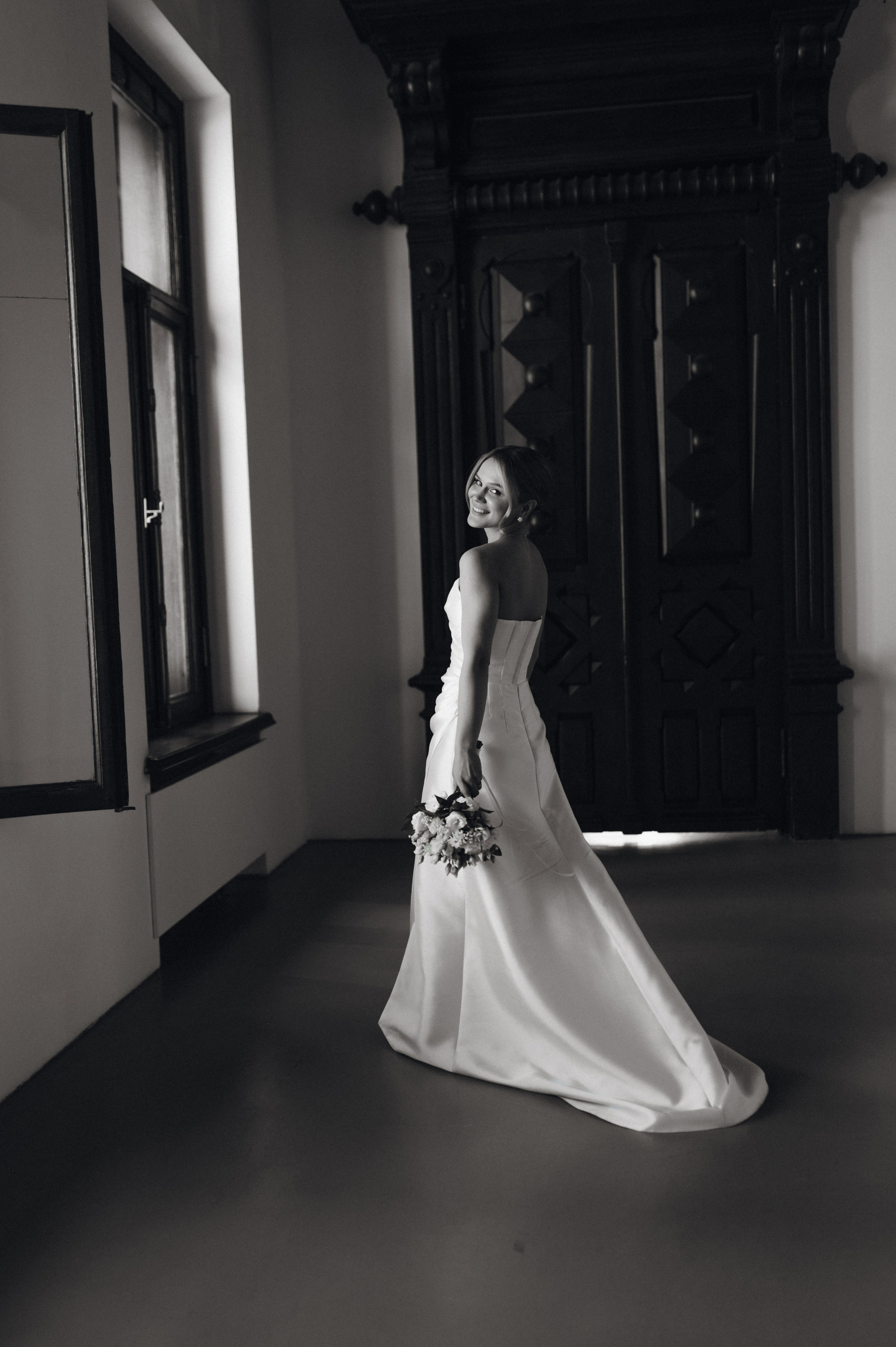 Полина и Егор. Особняк Спиридонова. Свадебный фотограф Москва и Санкт-Петербург. Анастасия Чудина