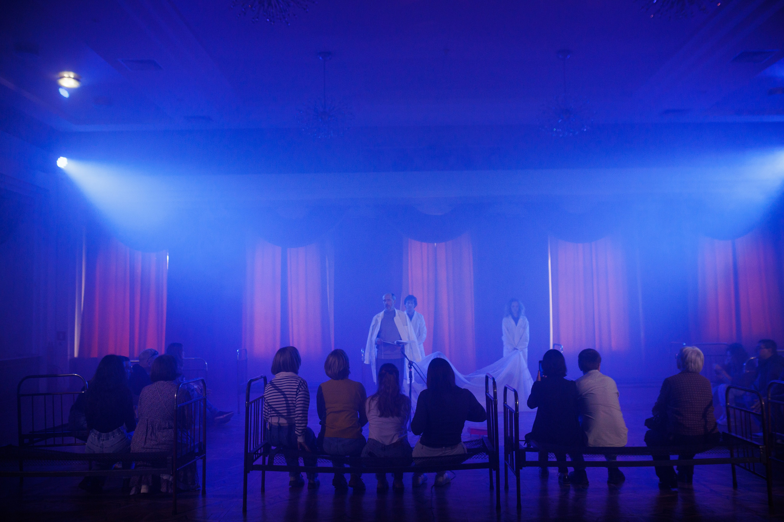 Песнь трех миров. Фотограф городских и семейных событий Артем Карпухин