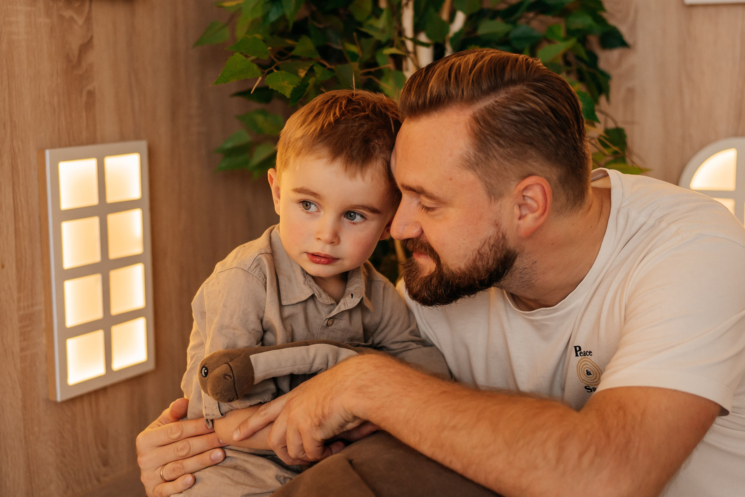 Нежность. Семейная фотосессия в студии. Семейный фотограф в Москве Ирина Жур