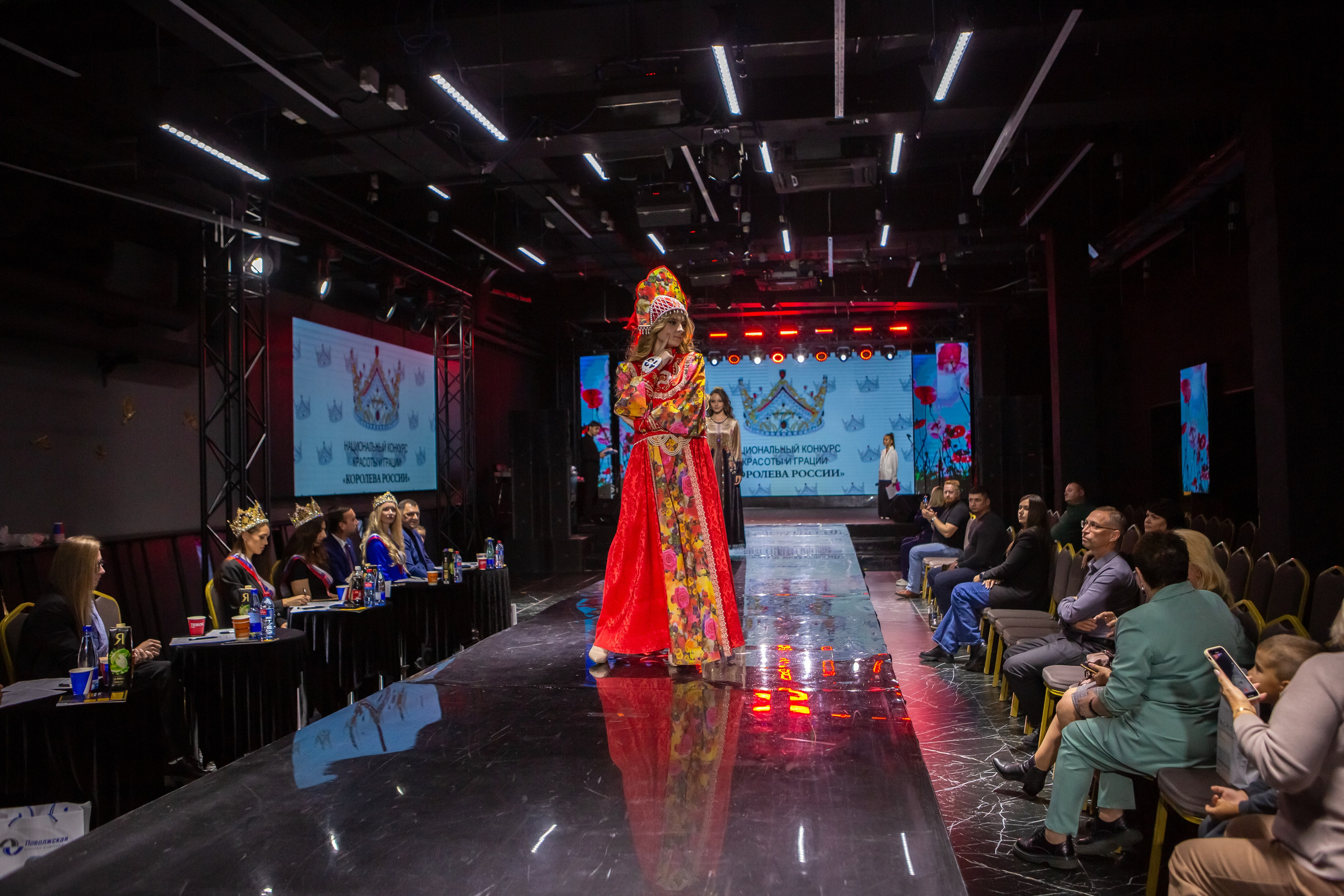 Юная королева Москвы 2024. Репортажный, семейный, свадебный, портретный фотограф