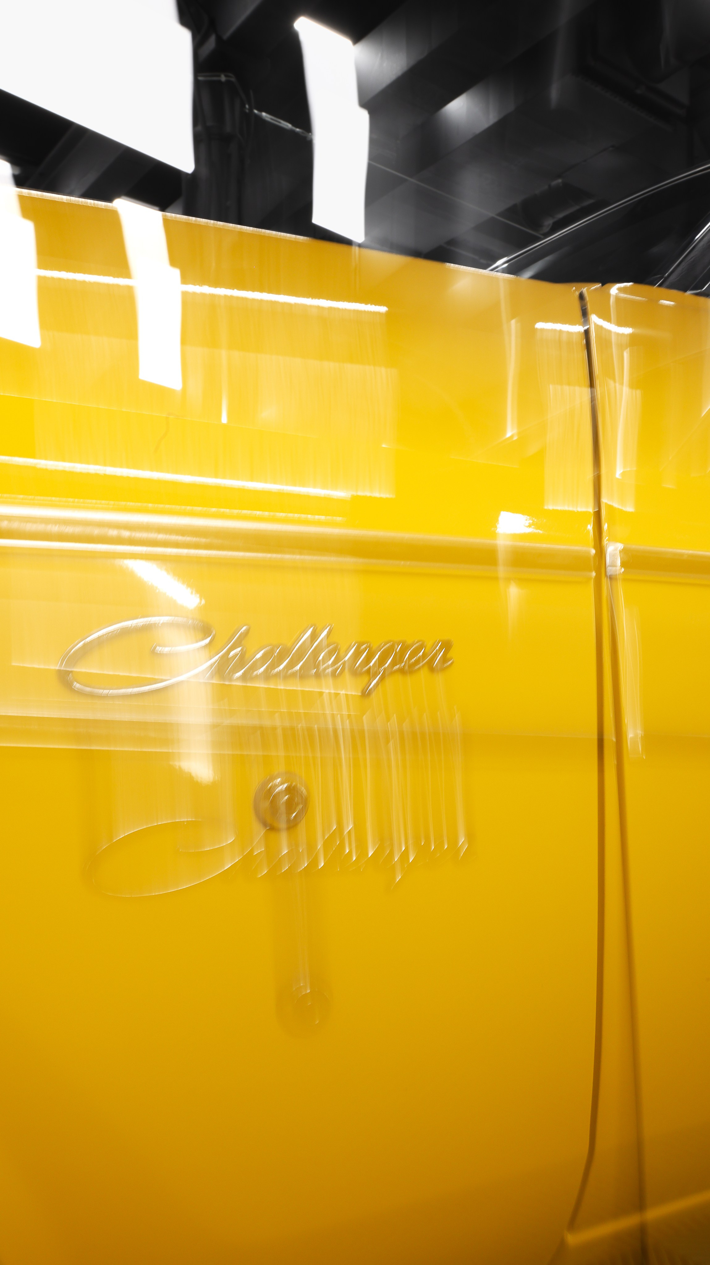 Dodge Challenger. NK