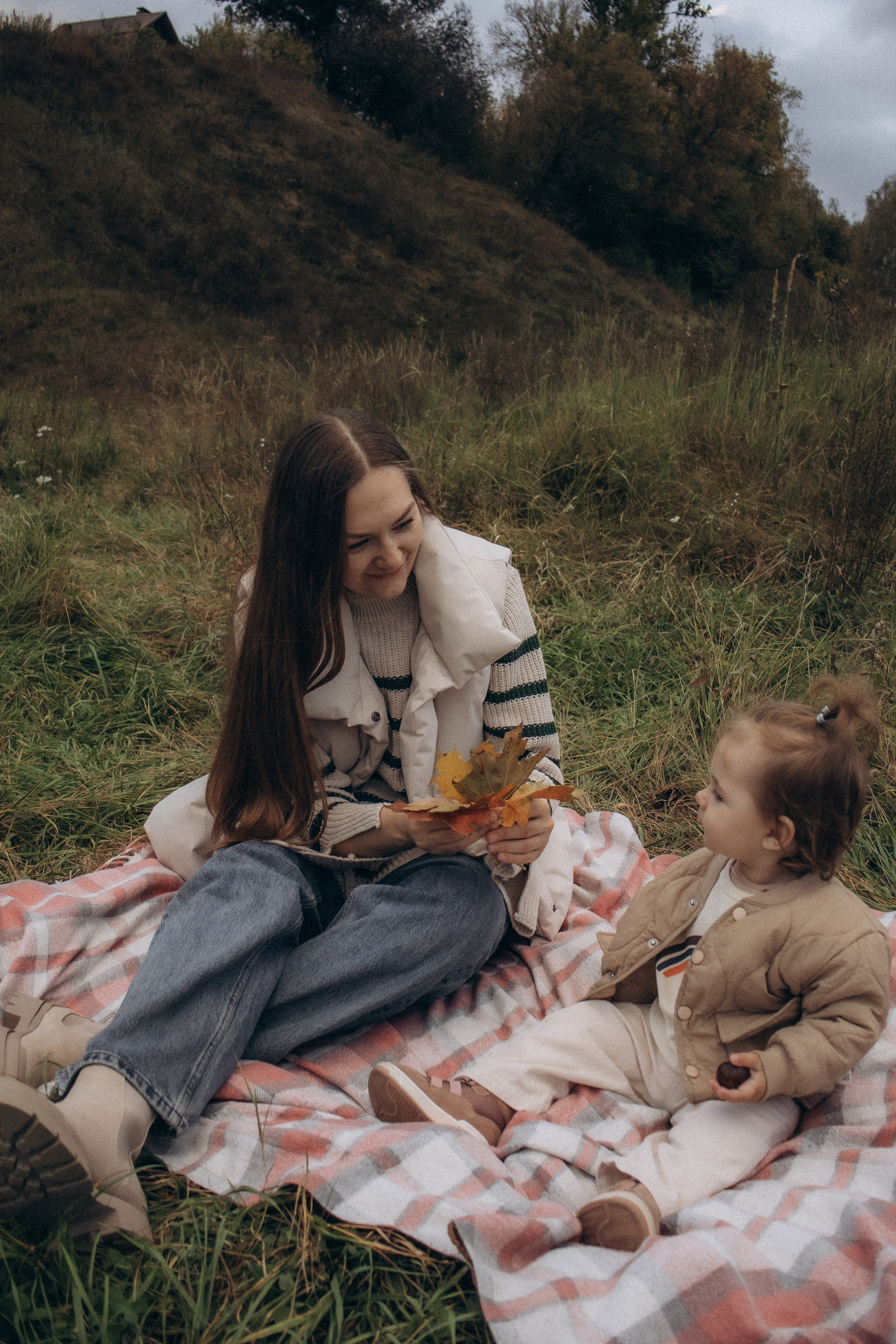 Любовь мамы. Семейная осенняя фотосессия. Юлия Левада Семейный и женский фотограф