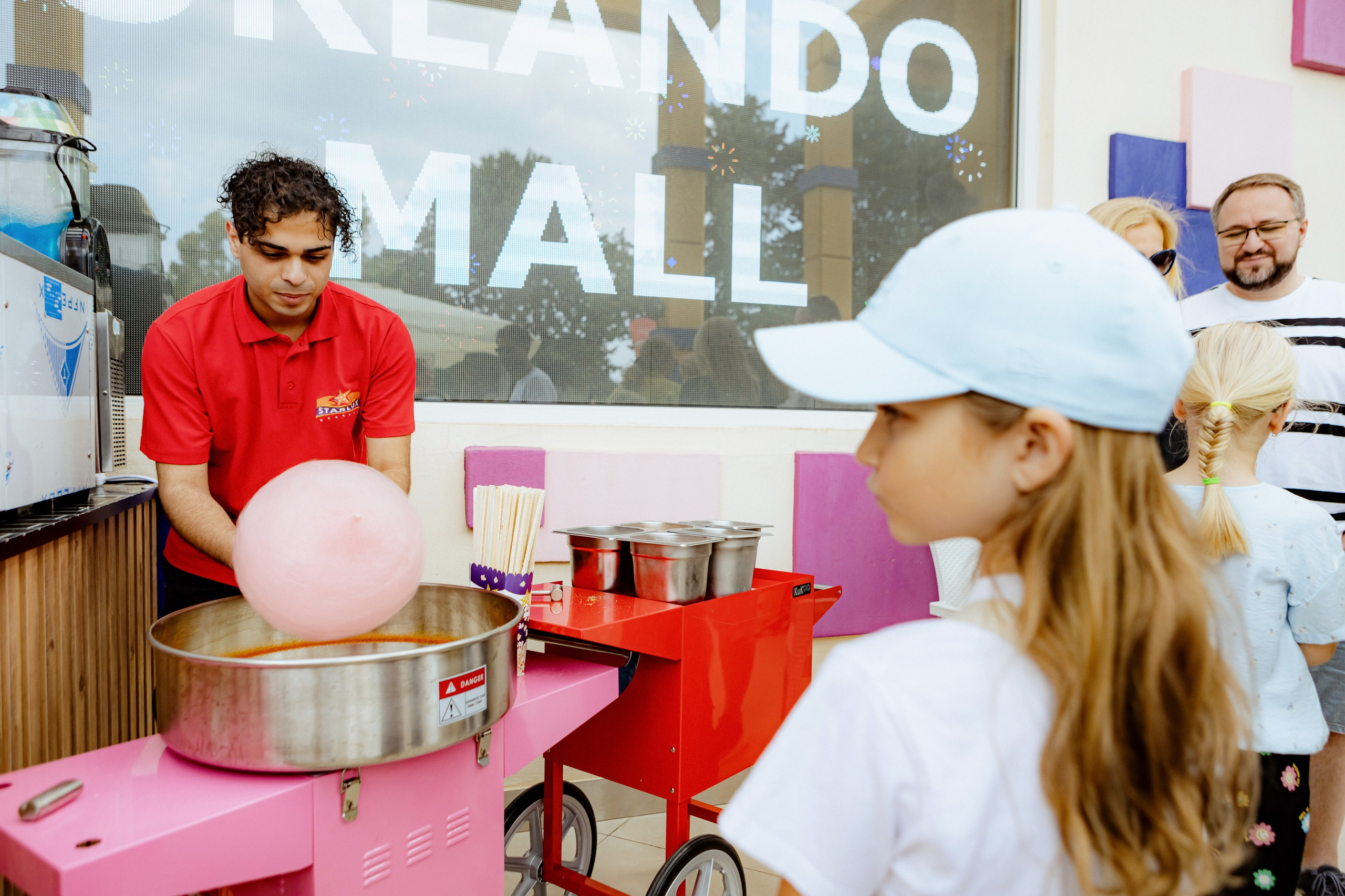 Orlando Starlux. Photographer in Batumi, Georgia Pavel Sharnikov
